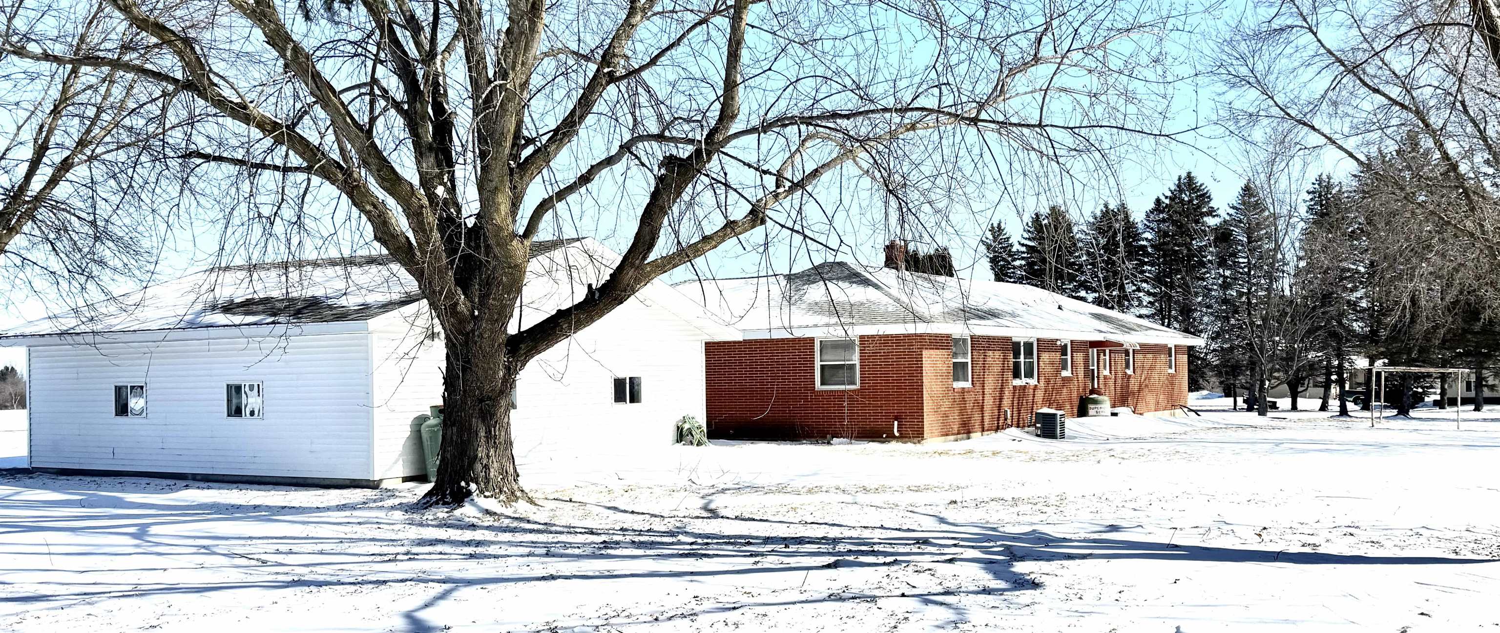 8201 COUNTY ROAD Y, Marshfield, Wisconsin 54449, 3 Bedrooms Bedrooms, ,1 BathroomBathrooms,Residential,For Sale,8201 COUNTY ROAD Y,22600759