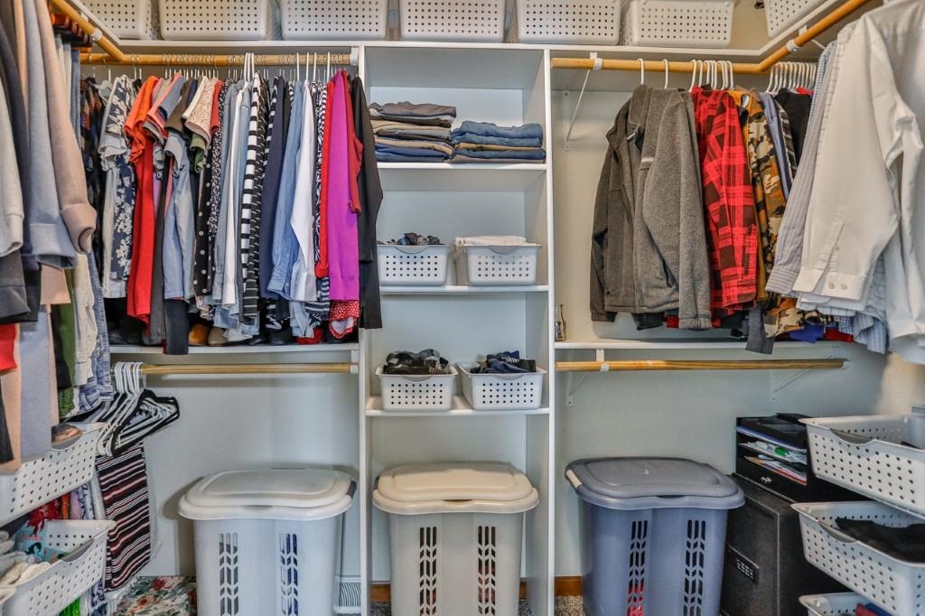 6003 FIELDCREST LANE, Weston, Wisconsin 54476, 5 Bedrooms Bedrooms, ,3 BathroomsBathrooms,Residential,For Sale,6003 FIELDCREST LANE,22600761