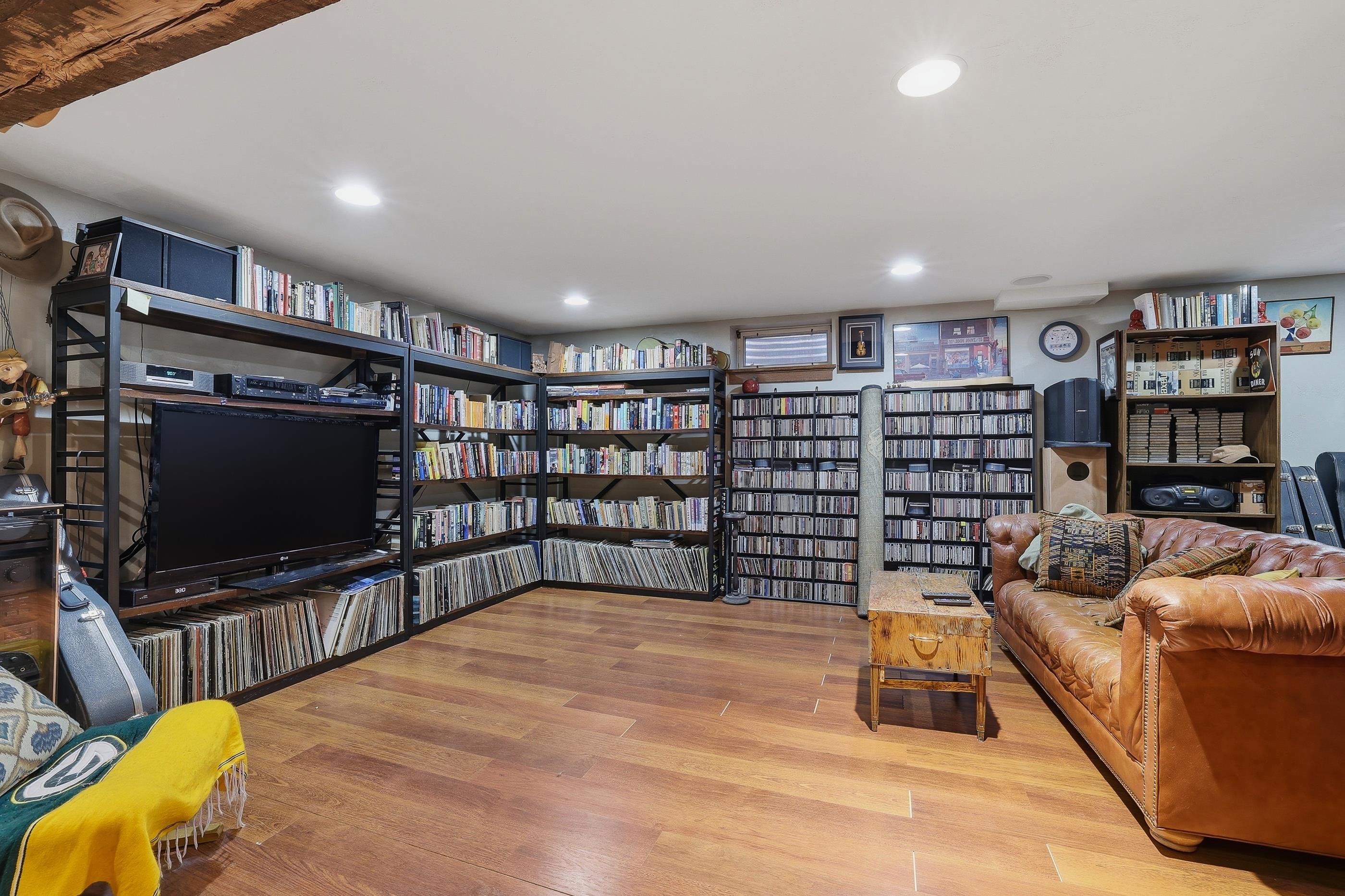 404 HIGH STREET, Waupaca, Wisconsin 54981, 4 Bedrooms Bedrooms, ,1 BathroomBathrooms,Residential,For Sale,404 HIGH STREET,22600762