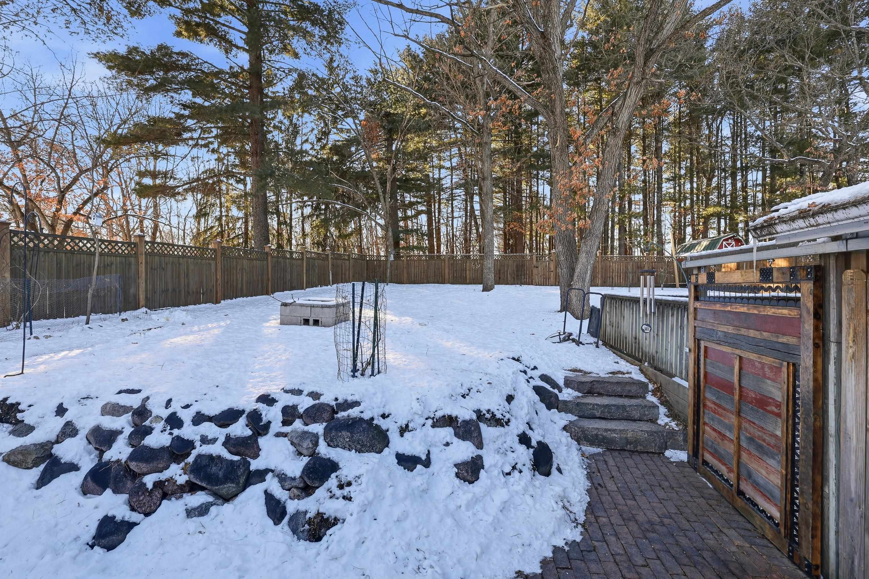 404 HIGH STREET, Waupaca, Wisconsin 54981, 4 Bedrooms Bedrooms, ,1 BathroomBathrooms,Residential,For Sale,404 HIGH STREET,22600762