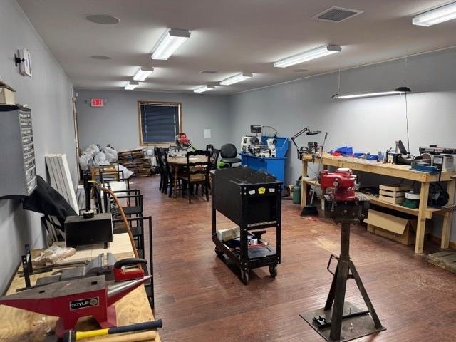 910 S CENTRAL AVENUE, Marshfield, Wisconsin 54449, ,Commercial/industrial,For Sale,910 S CENTRAL AVENUE,22600763