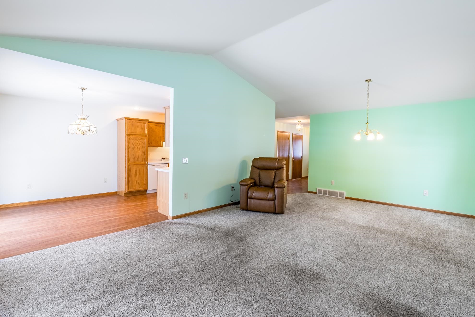 2800 - 1B THIELMAN STREET, Merrill, Wisconsin 54452, 2 Bedrooms Bedrooms, ,3 BathroomsBathrooms,Residential,For Sale,2800 - 1B THIELMAN STREET,22600766
