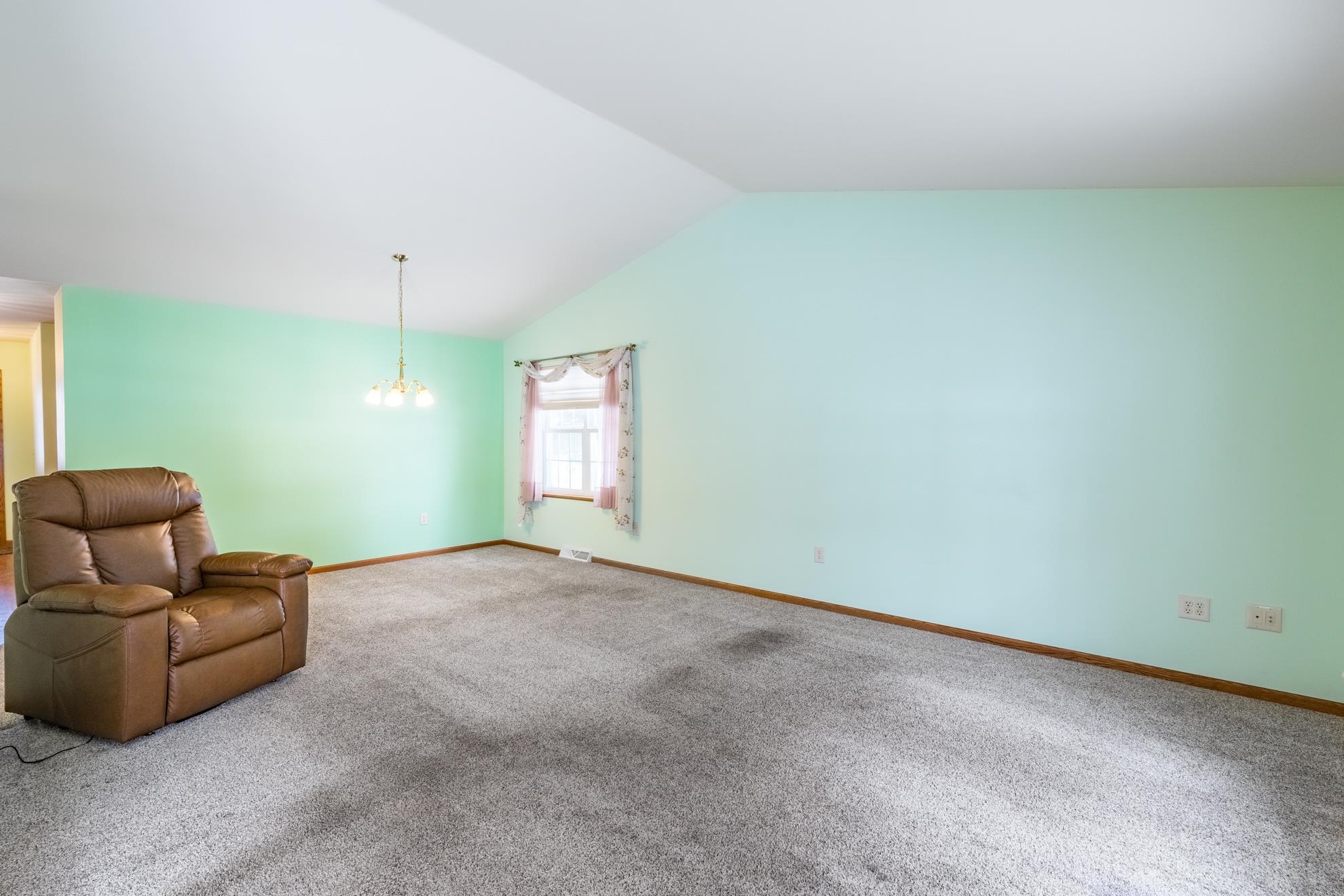 2800 - 1B THIELMAN STREET, Merrill, Wisconsin 54452, 2 Bedrooms Bedrooms, ,3 BathroomsBathrooms,Residential,For Sale,2800 - 1B THIELMAN STREET,22600766