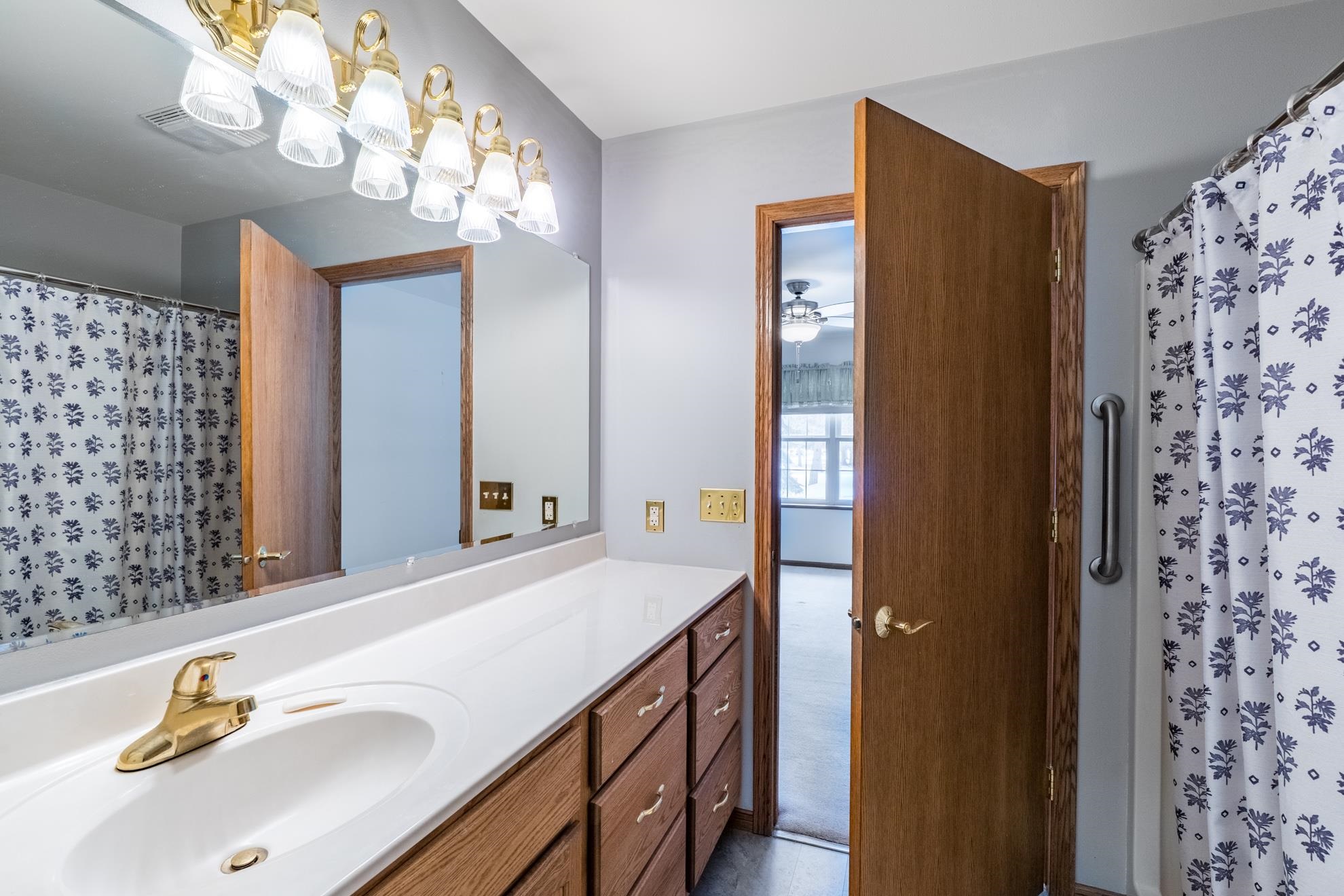 2800 - 1B THIELMAN STREET, Merrill, Wisconsin 54452, 2 Bedrooms Bedrooms, ,3 BathroomsBathrooms,Residential,For Sale,2800 - 1B THIELMAN STREET,22600766