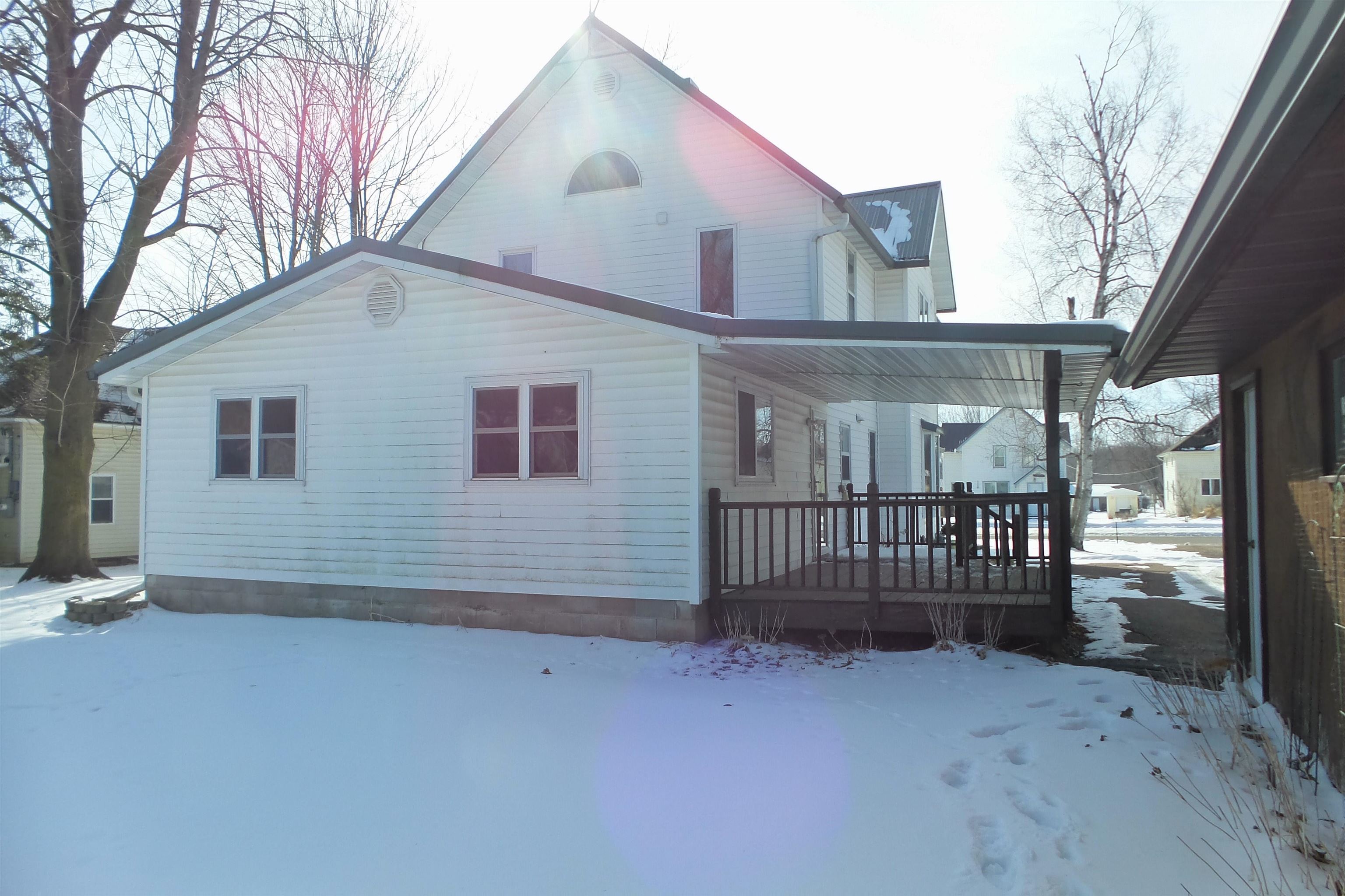 122 W SPRUCE STREET, Abbotsford, Wisconsin 54405, ,Multi-family,For Sale,122 W SPRUCE STREET,22600768