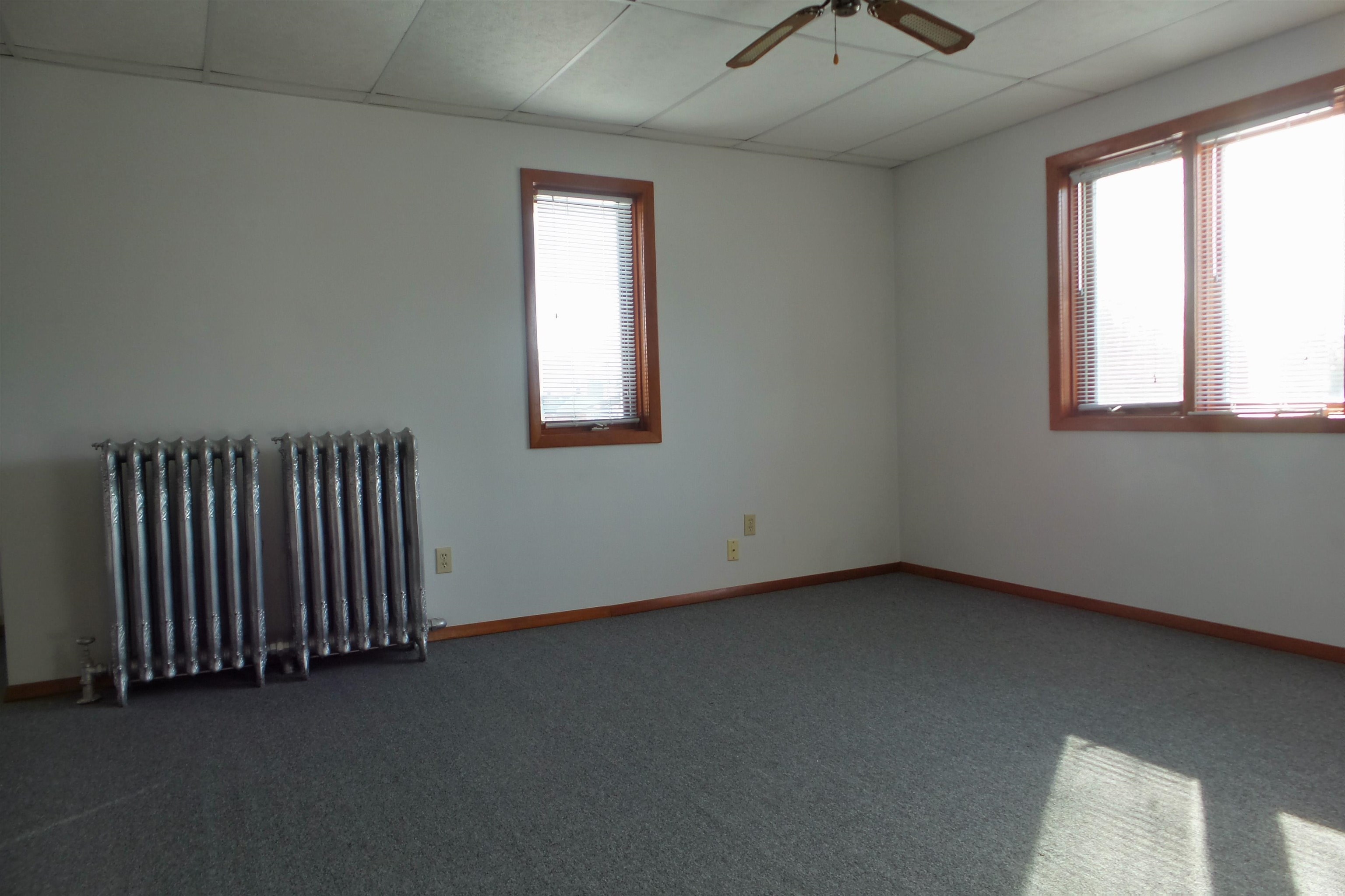 122 W SPRUCE STREET, Abbotsford, Wisconsin 54405, ,Multi-family,For Sale,122 W SPRUCE STREET,22600768