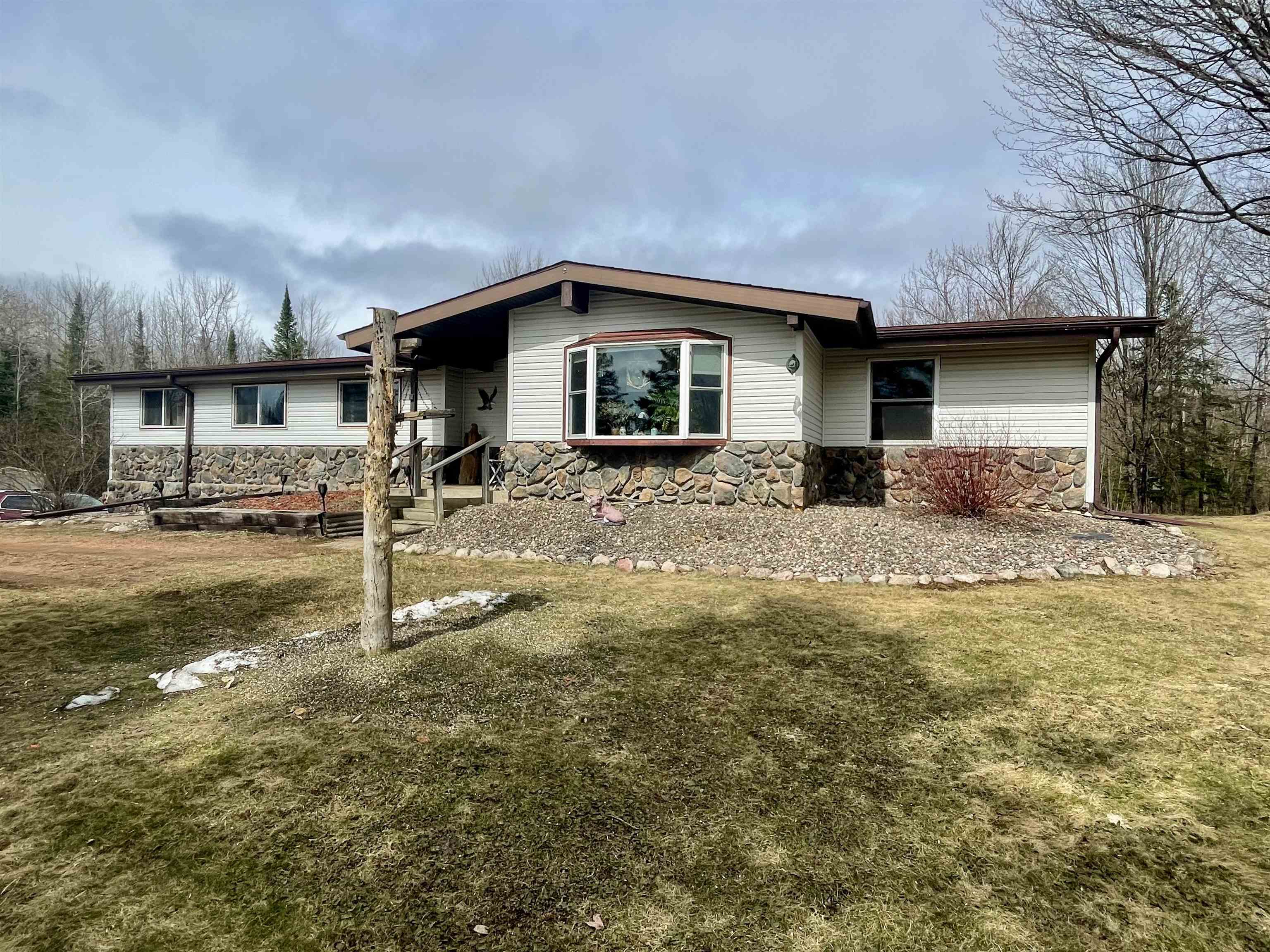 W9106 POPPLE HILL ROAD, Phillips, Wisconsin 54555, 4 Bedrooms Bedrooms, ,2 BathroomsBathrooms,Residential,For Sale,W9106 POPPLE HILL ROAD,22600769