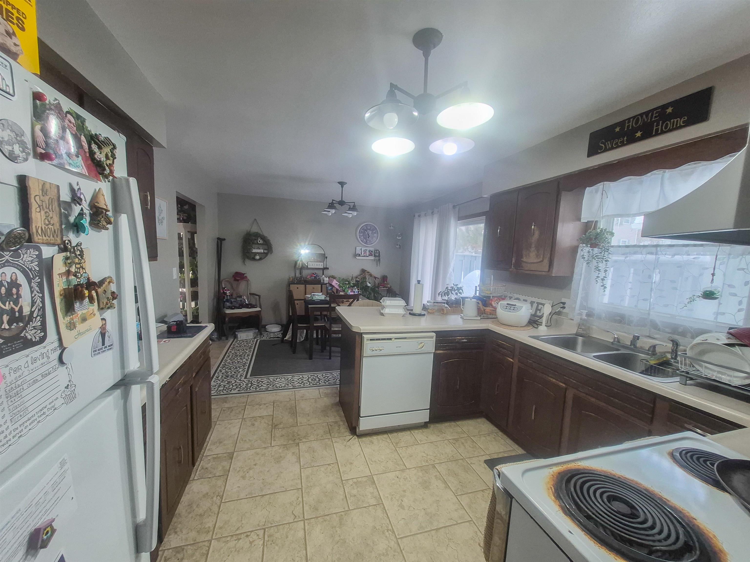 602 BROWN STREET, Wausau, Wisconsin 54403, 2 Bedrooms Bedrooms, ,1.5 BathroomsBathrooms,Multi-family,For Sale,602 BROWN STREET,22600775
