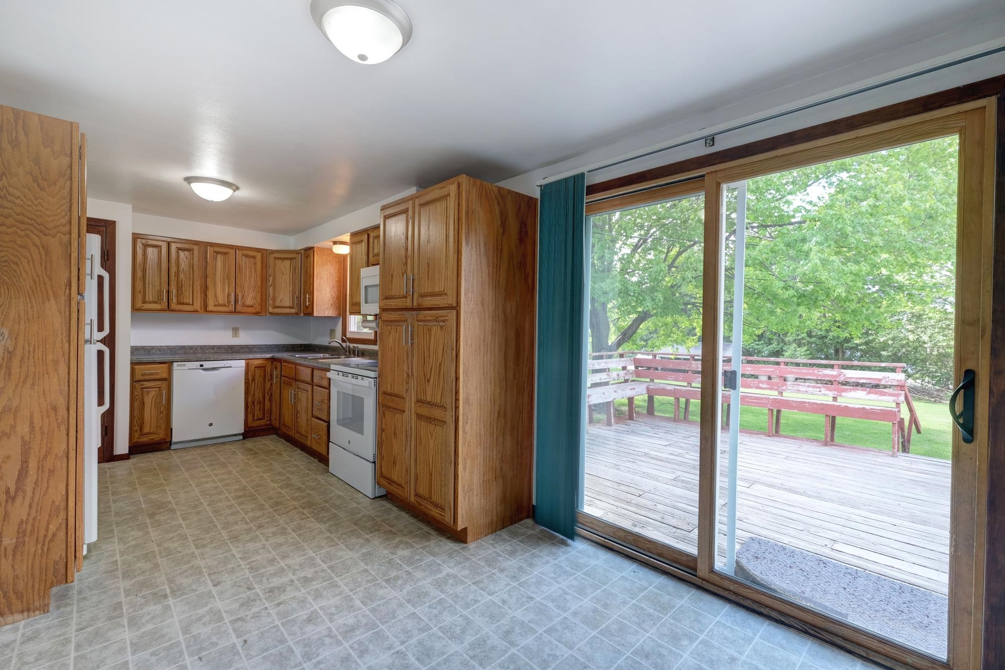 204 E CHESAK AVENUE, Edgar, Wisconsin 54426, 3 Bedrooms Bedrooms, ,1 BathroomBathrooms,Multi-family,For Sale,204 E CHESAK AVENUE,22600776