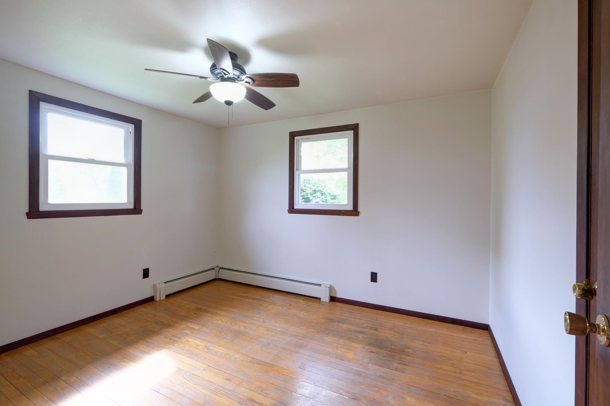 204 E CHESAK AVENUE, Edgar, Wisconsin 54426, 3 Bedrooms Bedrooms, ,1 BathroomBathrooms,Multi-family,For Sale,204 E CHESAK AVENUE,22600776