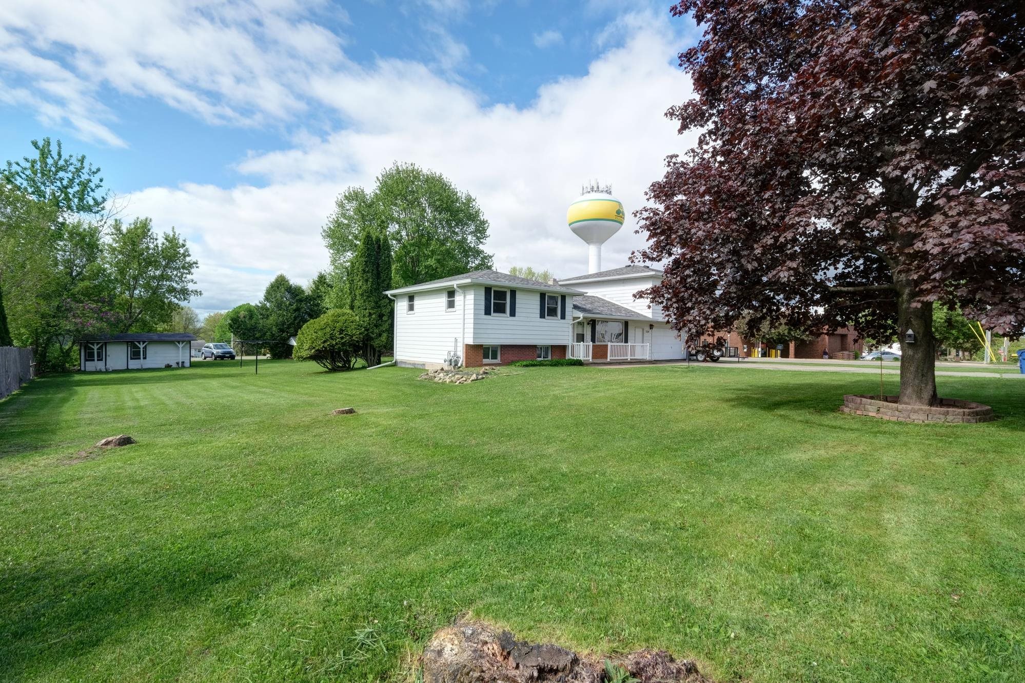 204 E CHESAK AVENUE, Edgar, Wisconsin 54426, 3 Bedrooms Bedrooms, ,1 BathroomBathrooms,Multi-family,For Sale,204 E CHESAK AVENUE,22600776