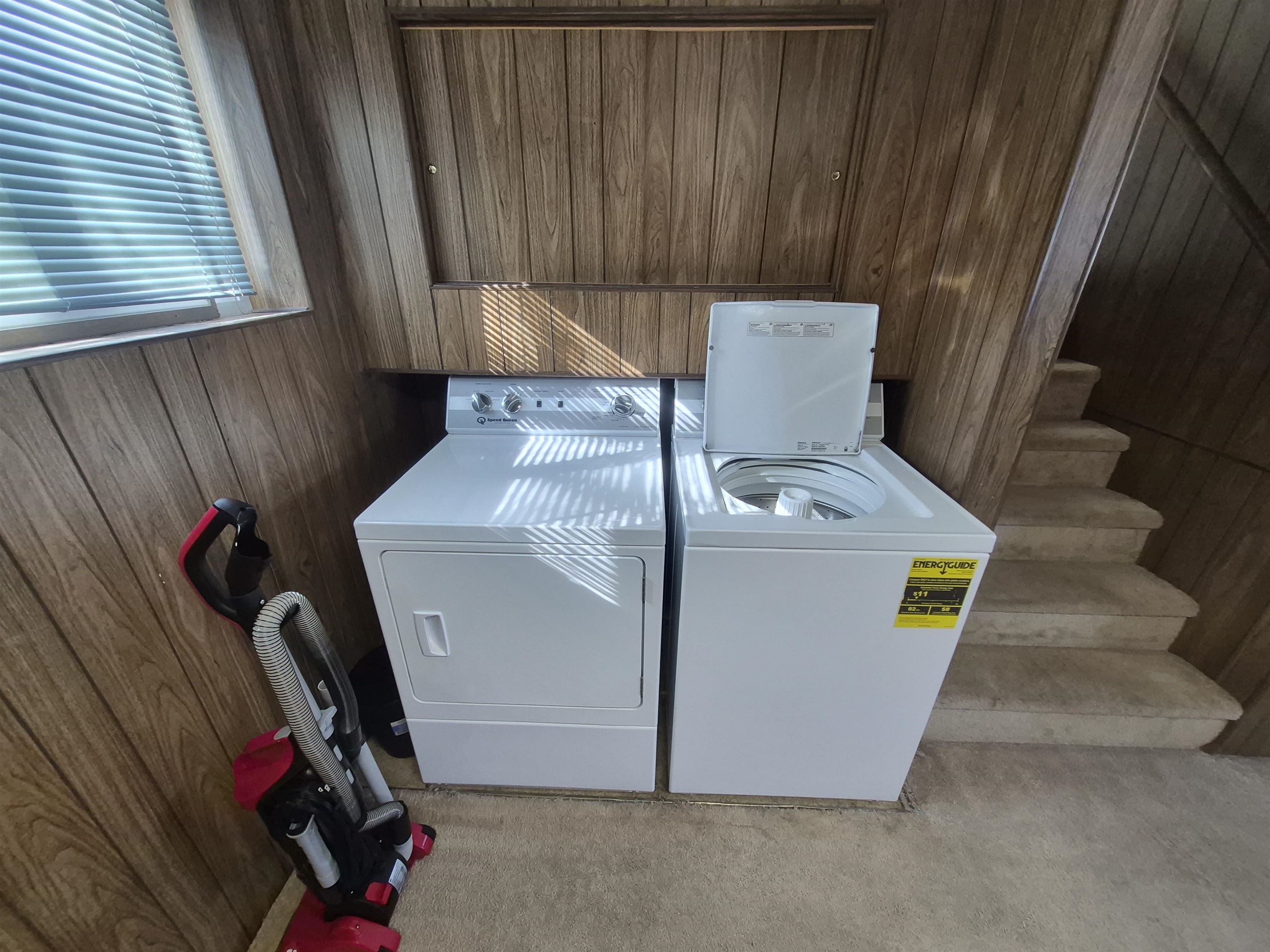 204 E CHESAK AVENUE, Edgar, Wisconsin 54426, 3 Bedrooms Bedrooms, ,1 BathroomBathrooms,Multi-family,For Sale,204 E CHESAK AVENUE,22600776