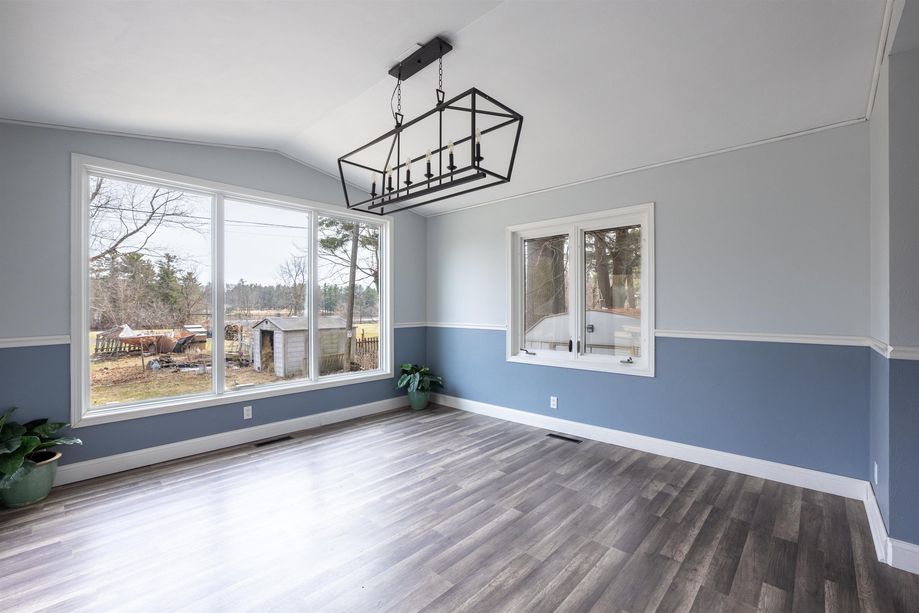 2521 2ND AVENUE SOUTH, Wisconsin Rapids, Wisconsin 54495, 4 Bedrooms Bedrooms, ,2 BathroomsBathrooms,Residential,For Sale,2521 2ND AVENUE SOUTH,22600778