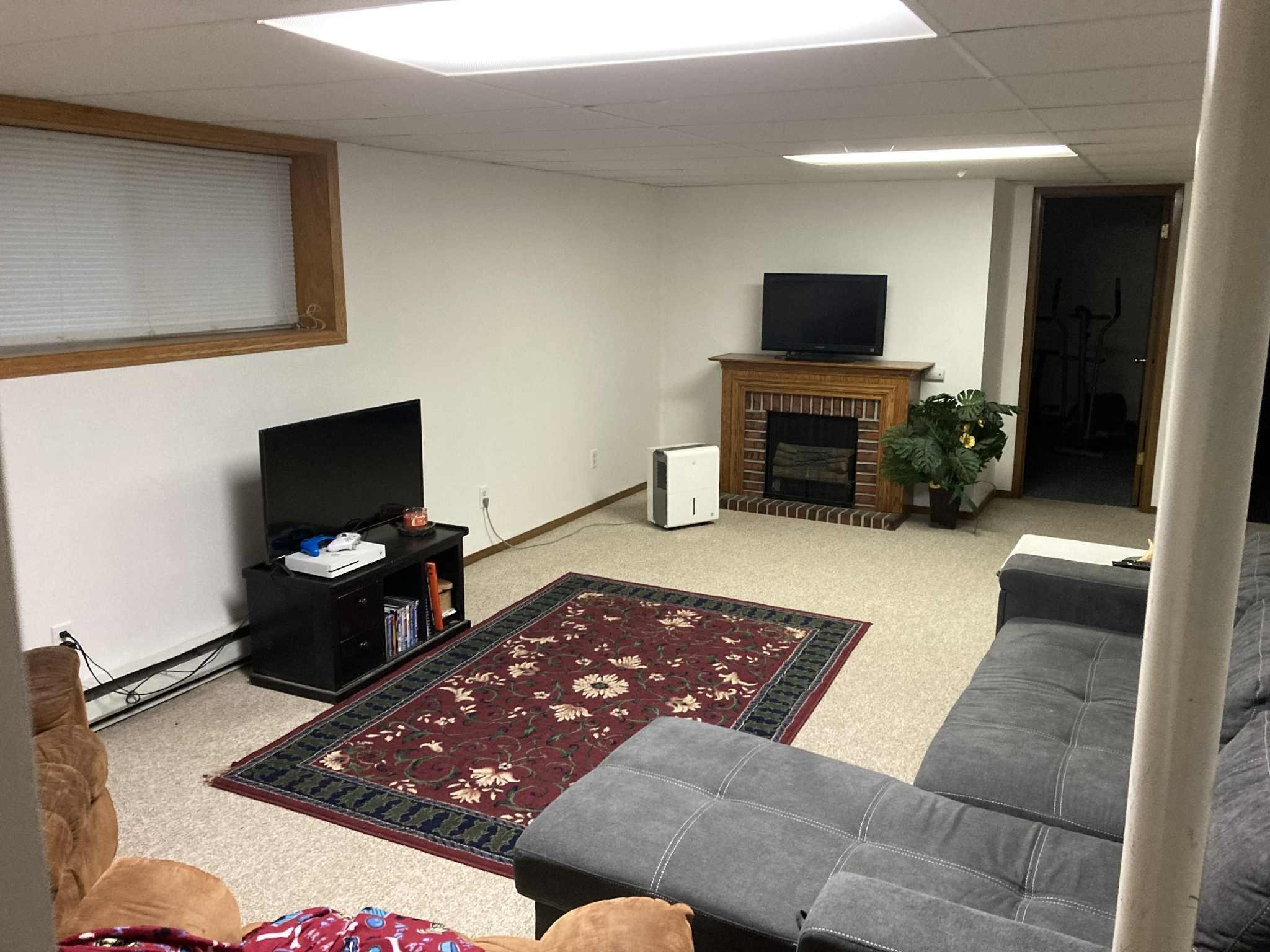 1112 E MC MILLAN STREET, Marshfield, Wisconsin 54449, 4 Bedrooms Bedrooms, ,2 BathroomsBathrooms,Residential,For Sale,1112 E MC MILLAN STREET,22600780