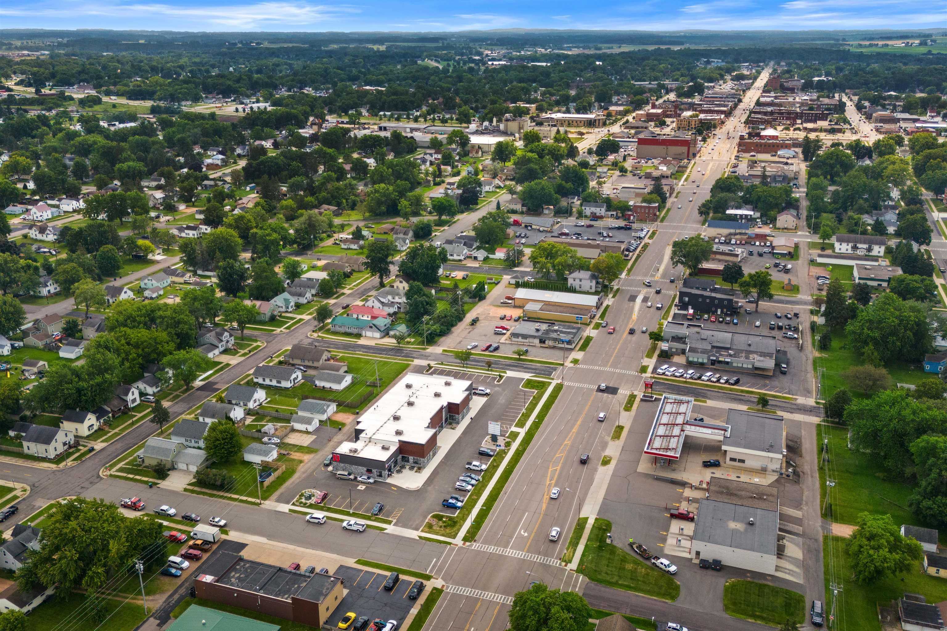 603 - 613 N CENTRAL AVENUE, Marshfield, Wisconsin 54449, ,Commercial/industrial,For Rent,603 - 613 N CENTRAL AVENUE,22600783