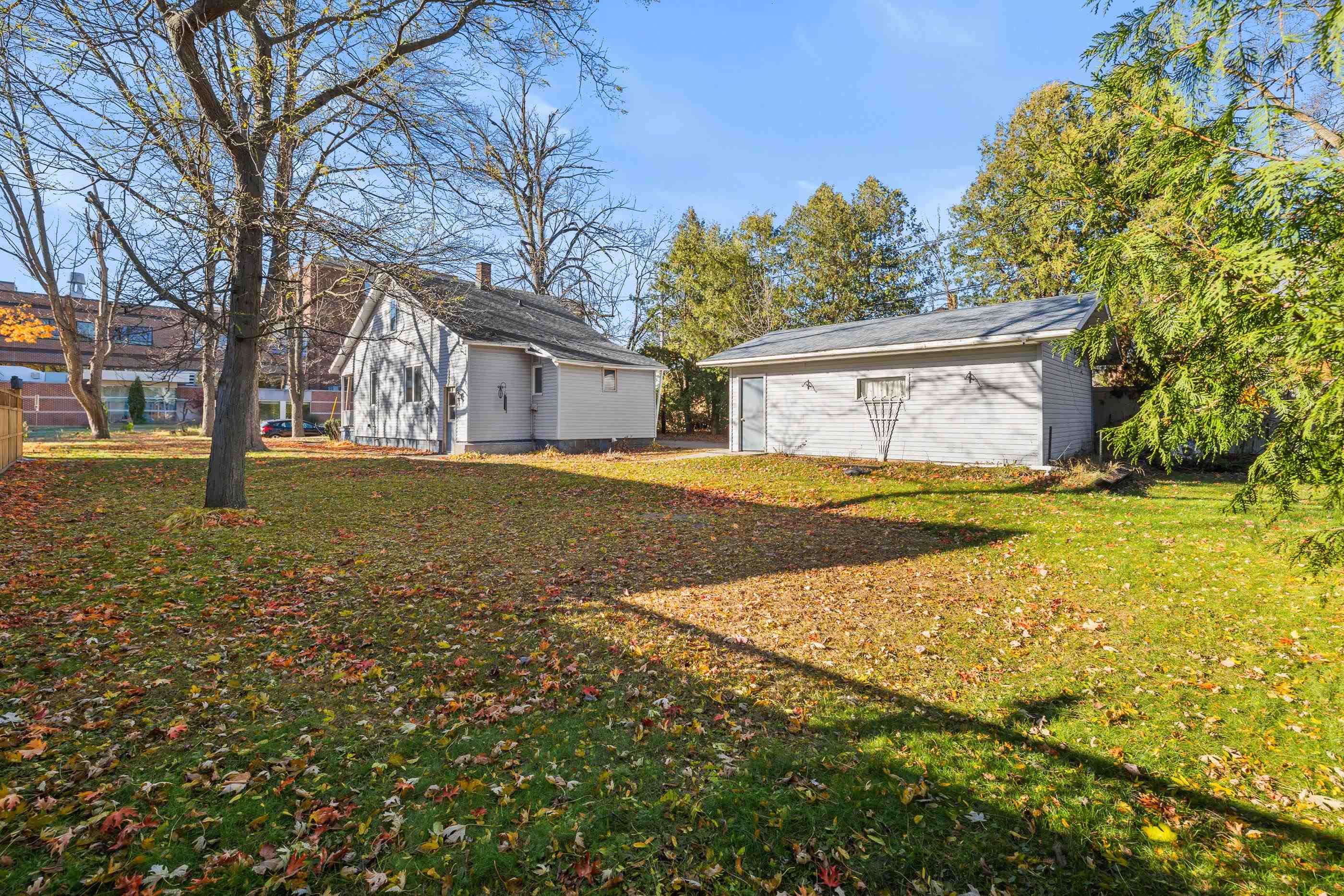 909 ILLINOIS AVENUE, Stevens Point, Wisconsin 54481, 2 Bedrooms Bedrooms, ,2 BathroomsBathrooms,Residential,For Sale,909 ILLINOIS AVENUE,22600786