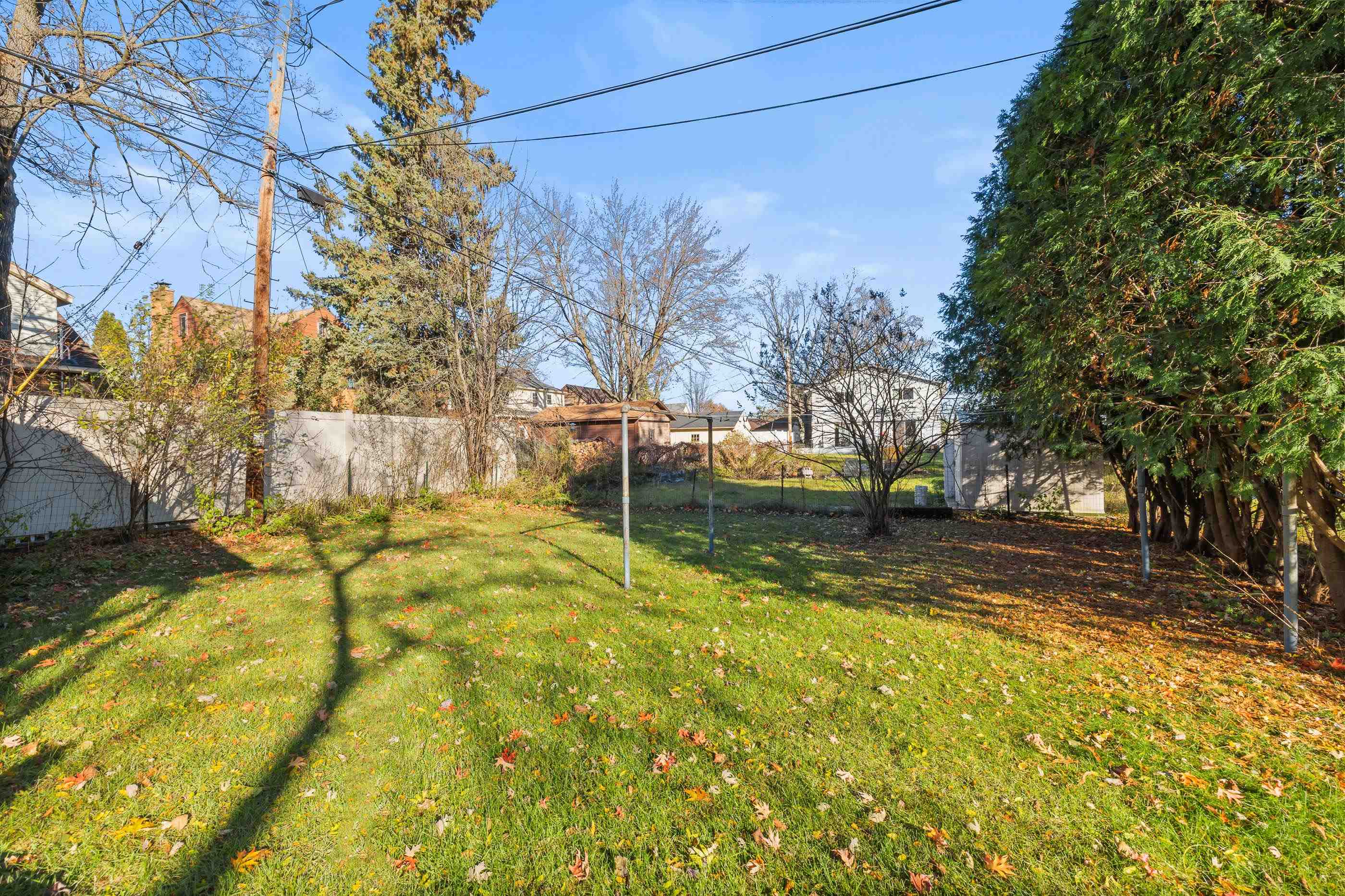 909 ILLINOIS AVENUE, Stevens Point, Wisconsin 54481, 2 Bedrooms Bedrooms, ,2 BathroomsBathrooms,Residential,For Sale,909 ILLINOIS AVENUE,22600786