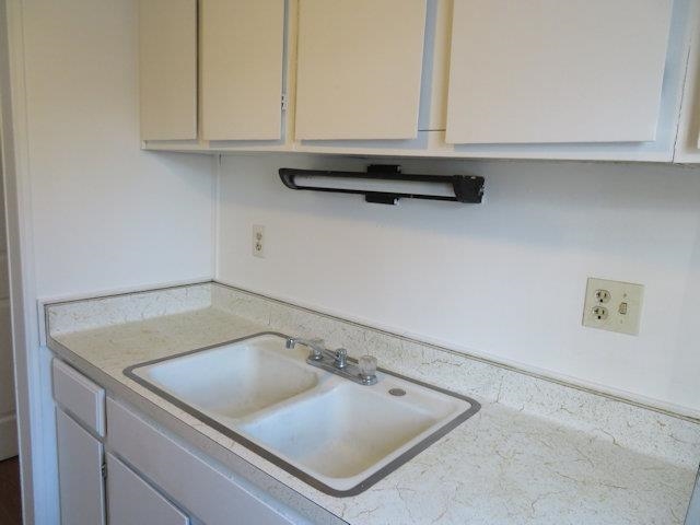 517 GARFIELD AVENUE, Wausau, Wisconsin 54401, 2 Bedrooms Bedrooms, 5 Rooms Rooms,1 BathroomBathrooms,Multi-family,For Sale,517 GARFIELD AVENUE,22600787