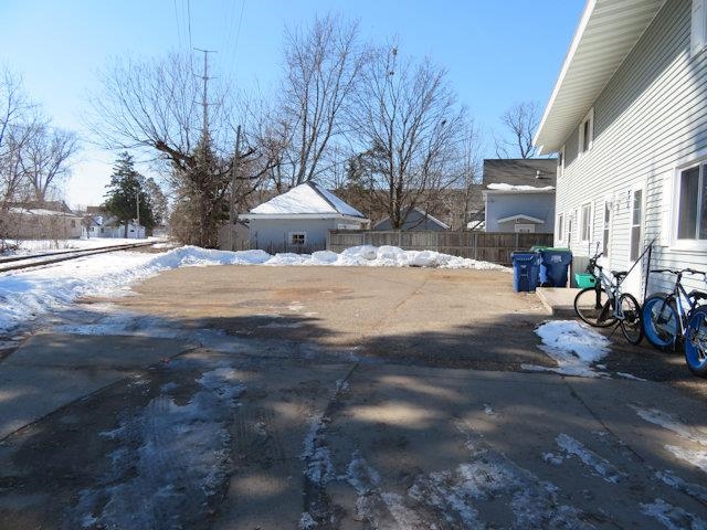 517 GARFIELD AVENUE, Wausau, Wisconsin 54401, 2 Bedrooms Bedrooms, 5 Rooms Rooms,1 BathroomBathrooms,Multi-family,For Sale,517 GARFIELD AVENUE,22600787