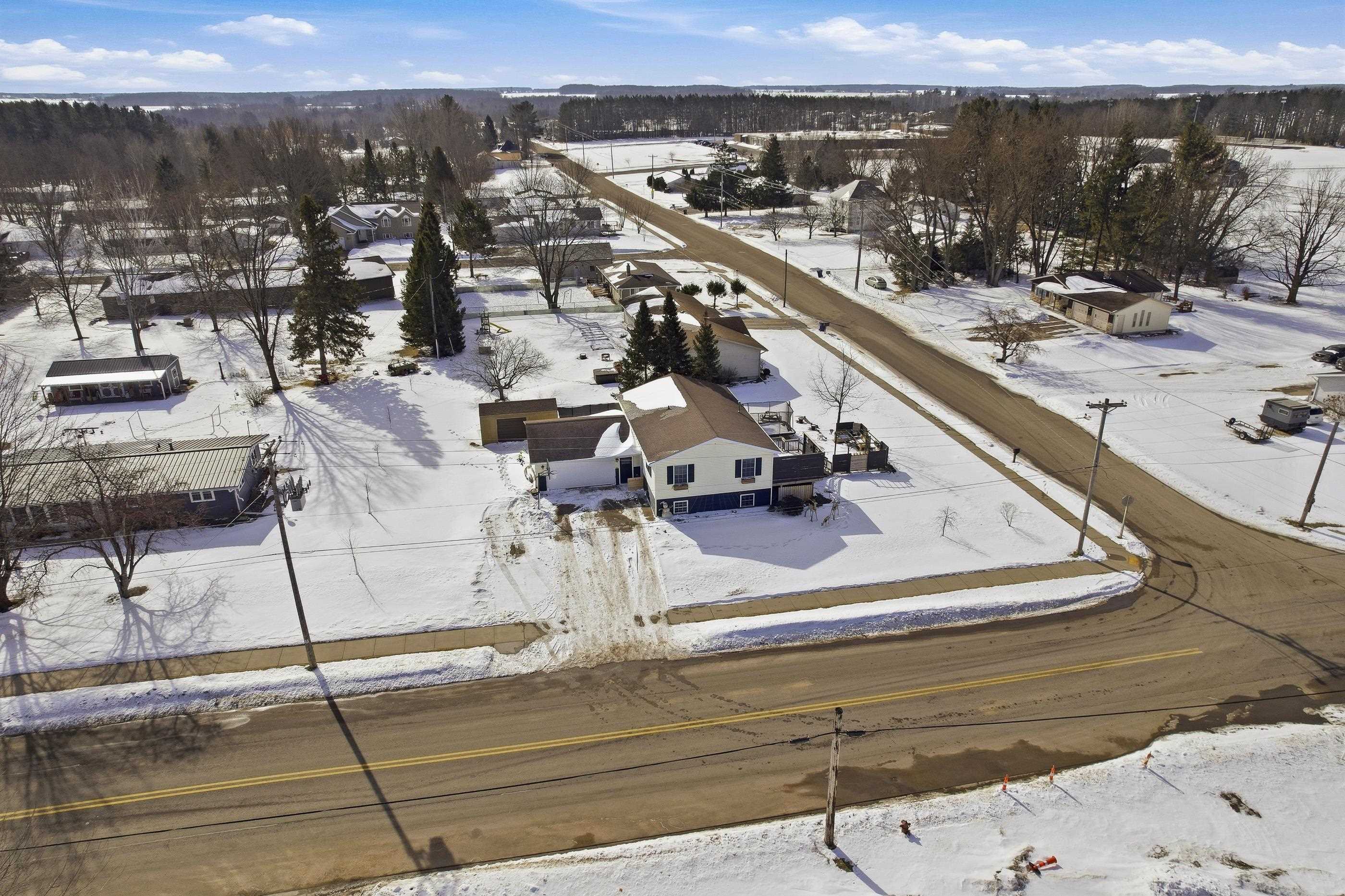 713 MUELLER STREET, Athens, Wisconsin 54411, 5 Bedrooms Bedrooms, ,3 BathroomsBathrooms,Residential,For Sale,713 MUELLER STREET,22600793