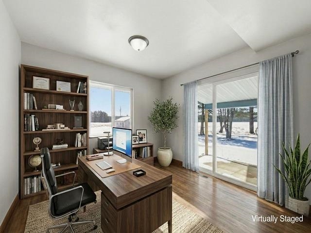 7623 COUNTY ROAD V, Marshfield, Wisconsin 54449, 5 Bedrooms Bedrooms, ,3 BathroomsBathrooms,Residential,For Sale,7623 COUNTY ROAD V,22600796