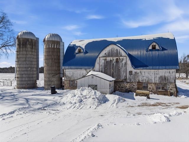 7623 COUNTY ROAD V, Marshfield, Wisconsin 54449, 5 Bedrooms Bedrooms, ,3 BathroomsBathrooms,Residential,For Sale,7623 COUNTY ROAD V,22600796