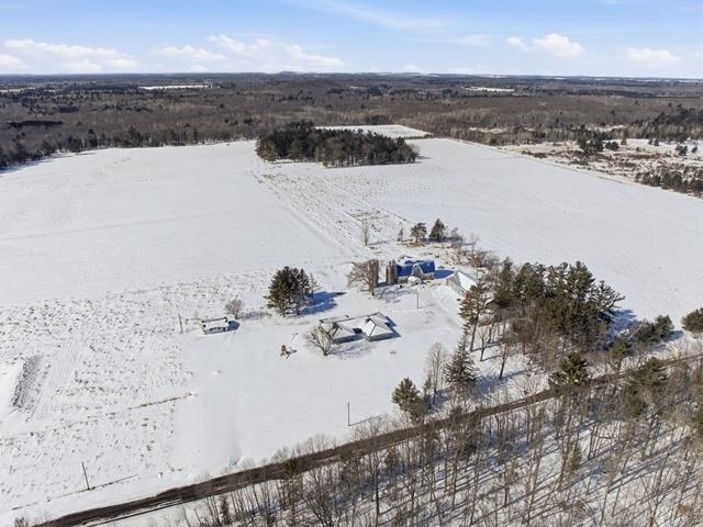 7623 COUNTY ROAD V, Marshfield, Wisconsin 54449, 5 Bedrooms Bedrooms, ,3 BathroomsBathrooms,Residential,For Sale,7623 COUNTY ROAD V,22600796