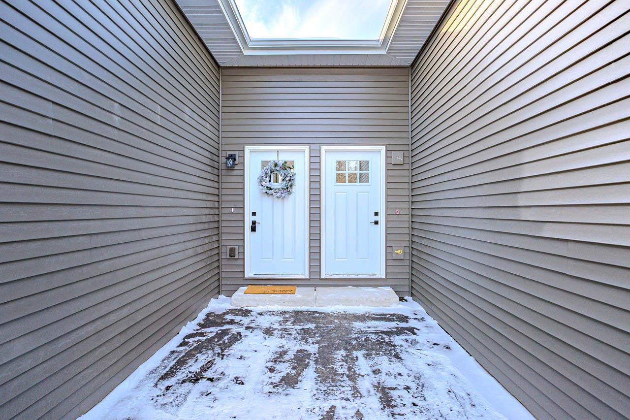 604-A EUGENE STREET, Merrill, Wisconsin 54452, 4 Bedrooms Bedrooms, ,2 BathroomsBathrooms,Residential,For Sale,604-A EUGENE STREET,22600798