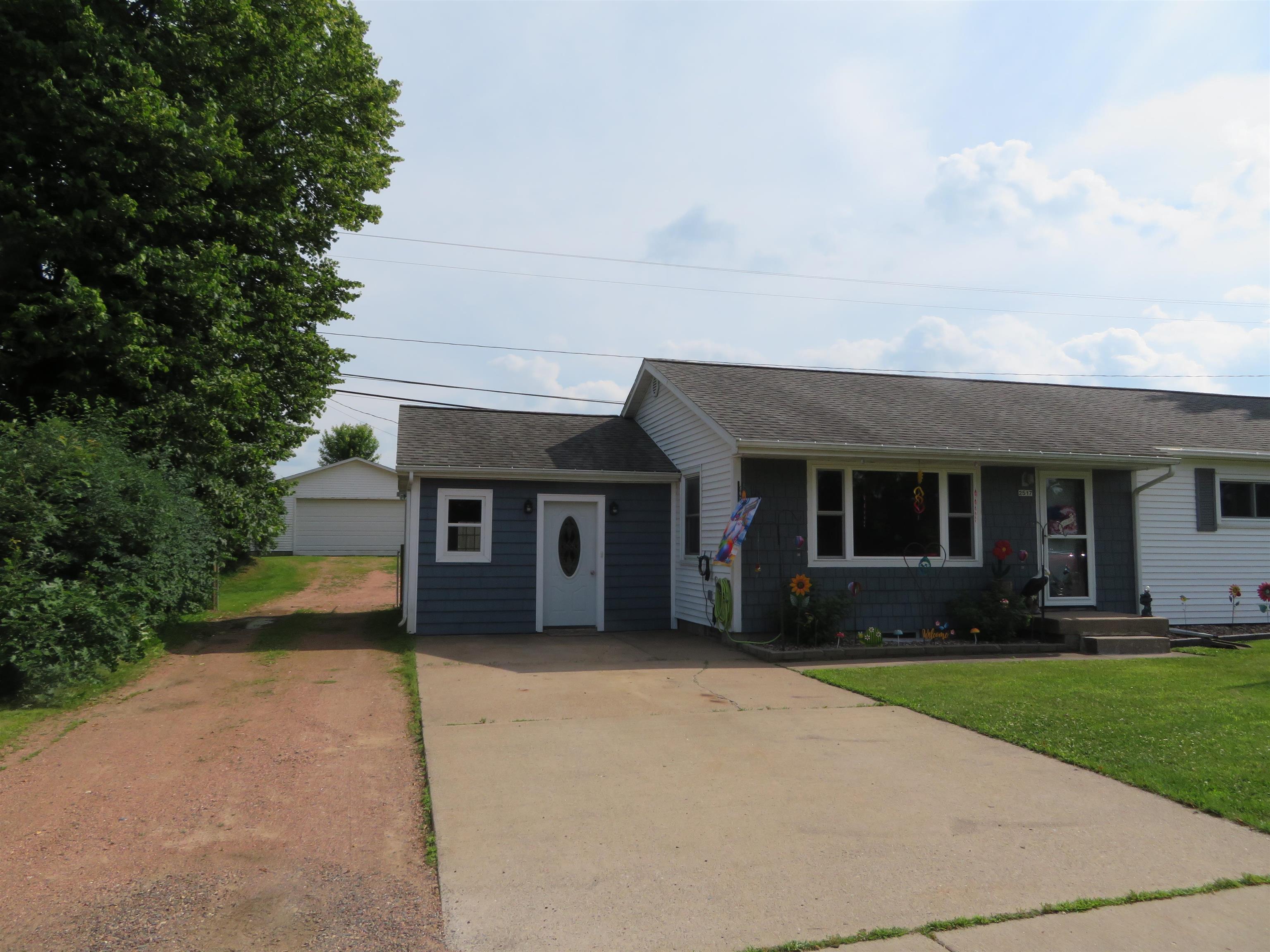2517 W MAIN STREET, Merrill, Wisconsin 54452, 4 Bedrooms Bedrooms, ,2 BathroomsBathrooms,Residential,For Sale,2517 W MAIN STREET,22600804