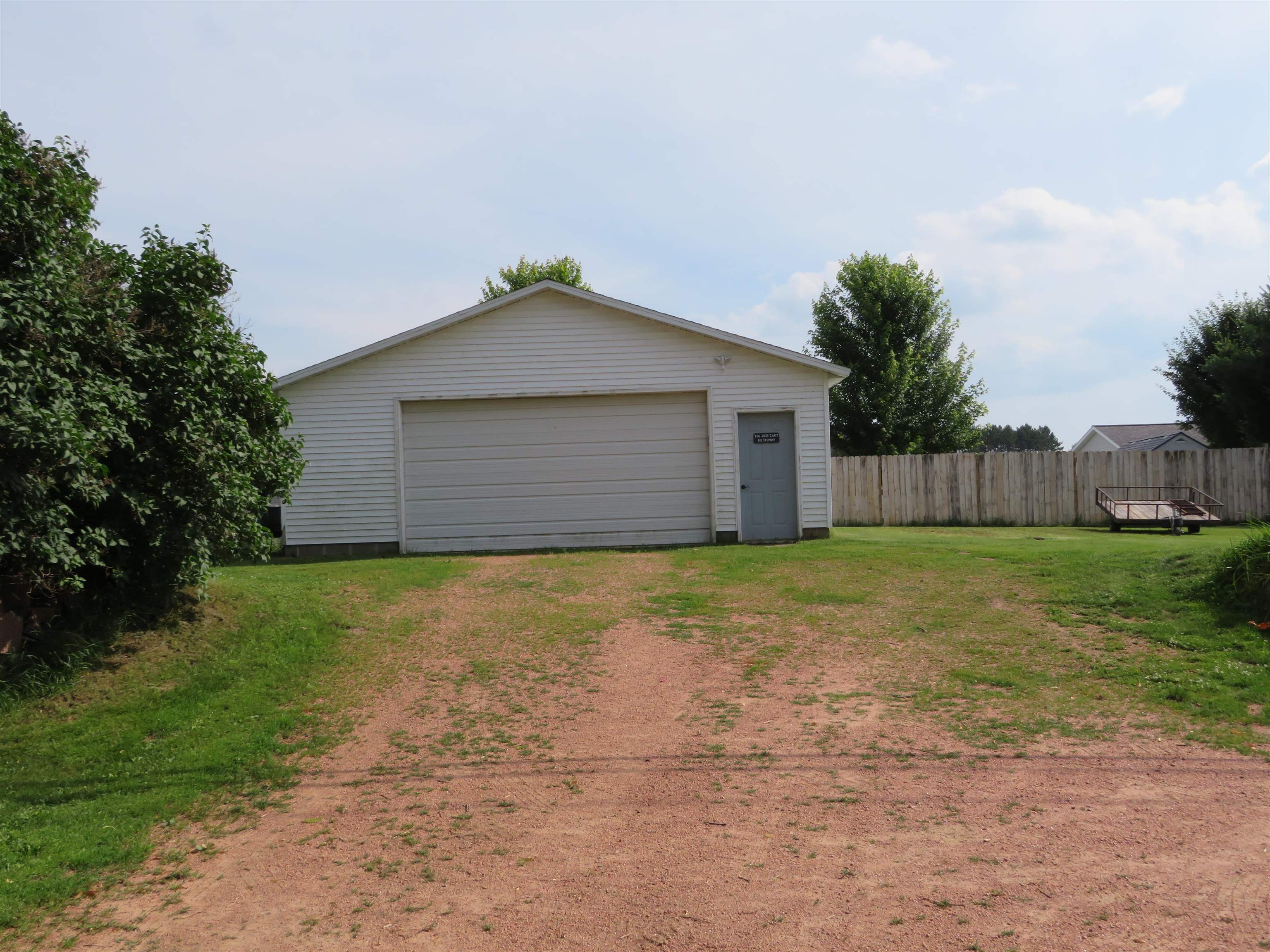 2517 W MAIN STREET, Merrill, Wisconsin 54452, 4 Bedrooms Bedrooms, ,2 BathroomsBathrooms,Residential,For Sale,2517 W MAIN STREET,22600804