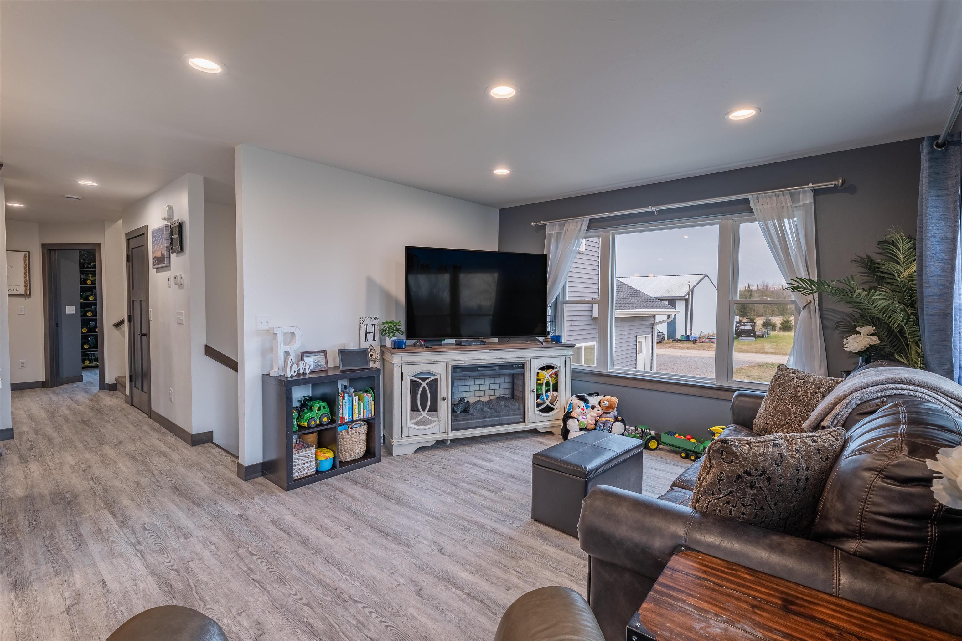 W15168 ROSENOW LANE, Wittenberg, Wisconsin 54499, 5 Bedrooms Bedrooms, ,2 BathroomsBathrooms,Residential,For Sale,W15168 ROSENOW LANE,22600805