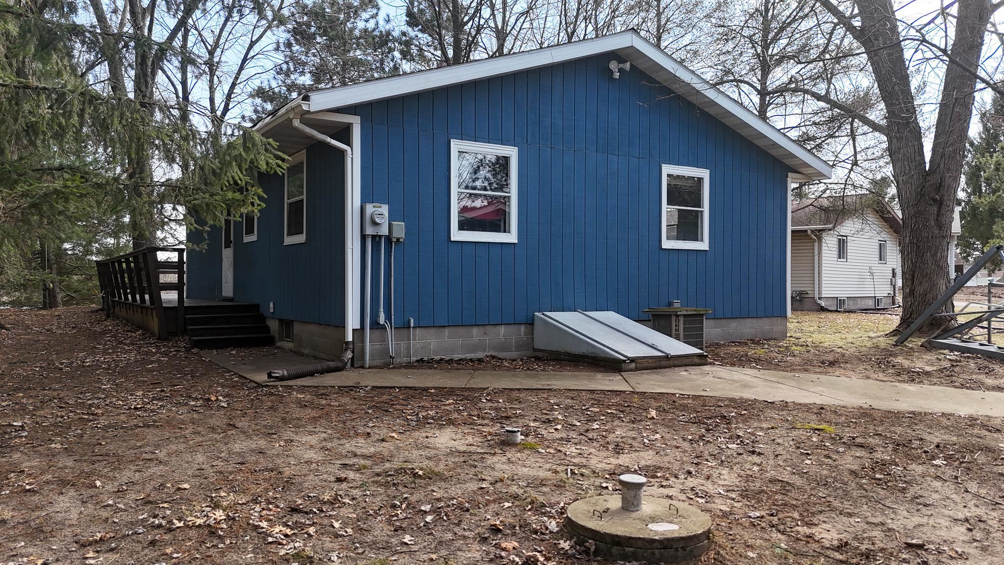 1031 S ARCHERS WAY, Nekoosa, Wisconsin 54457, 2 Bedrooms Bedrooms, ,2 BathroomsBathrooms,Residential,For Sale,1031 S ARCHERS WAY,22600808