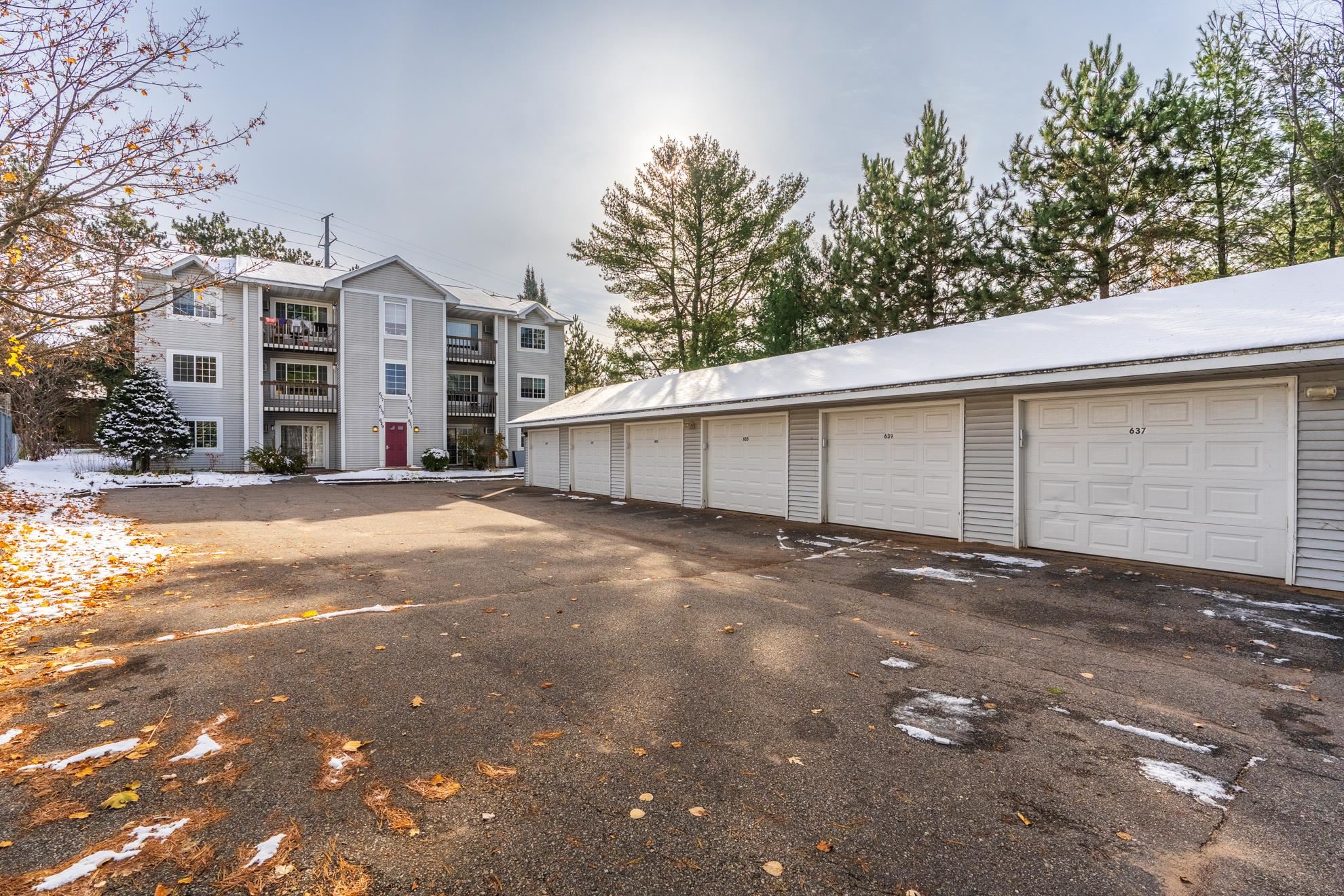 629 BROOKS PLACE, Wausau, Wisconsin 54401, 1 Bedroom Bedrooms, 629 Rooms Rooms,1 BathroomBathrooms,Multi-family,For Sale,629 BROOKS PLACE,22600814