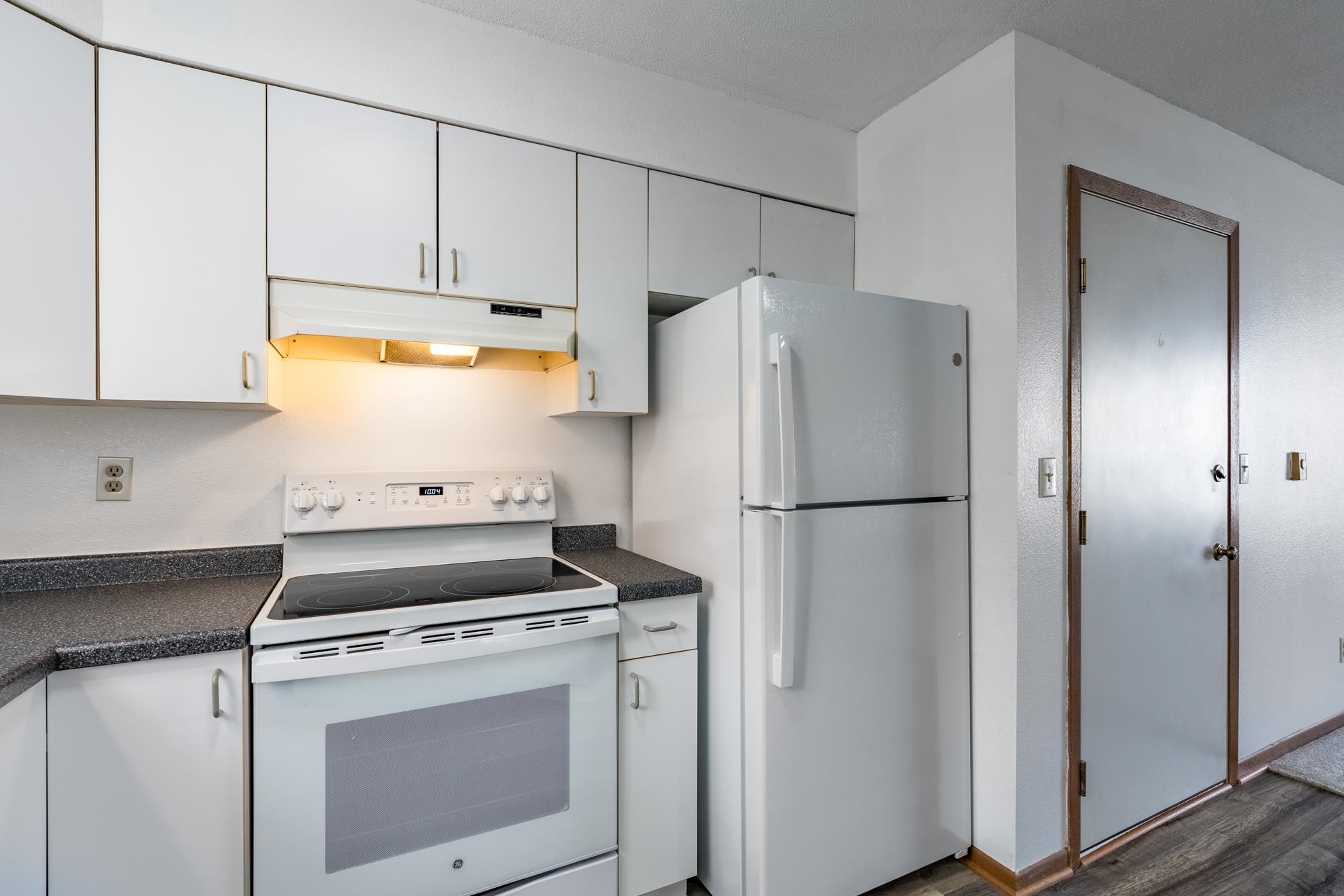 629 BROOKS PLACE, Wausau, Wisconsin 54401, 1 Bedroom Bedrooms, 629 Rooms Rooms,1 BathroomBathrooms,Multi-family,For Sale,629 BROOKS PLACE,22600814