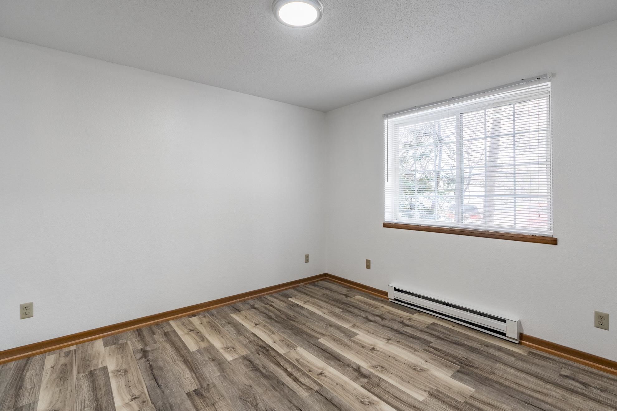 629 BROOKS PLACE, Wausau, Wisconsin 54401, 1 Bedroom Bedrooms, 629 Rooms Rooms,1 BathroomBathrooms,Multi-family,For Sale,629 BROOKS PLACE,22600814