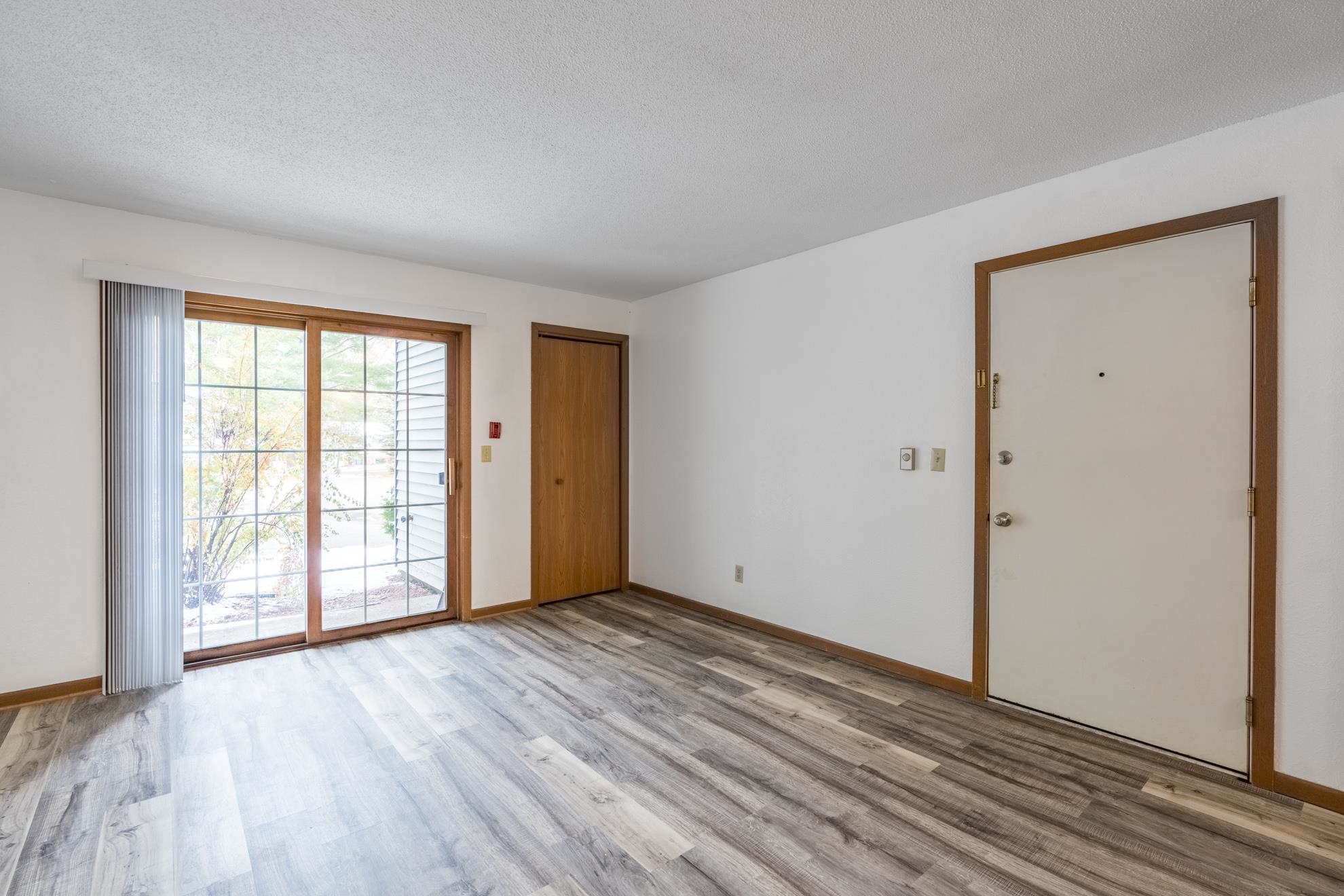 629 BROOKS PLACE, Wausau, Wisconsin 54401, 1 Bedroom Bedrooms, 629 Rooms Rooms,1 BathroomBathrooms,Multi-family,For Sale,629 BROOKS PLACE,22600814