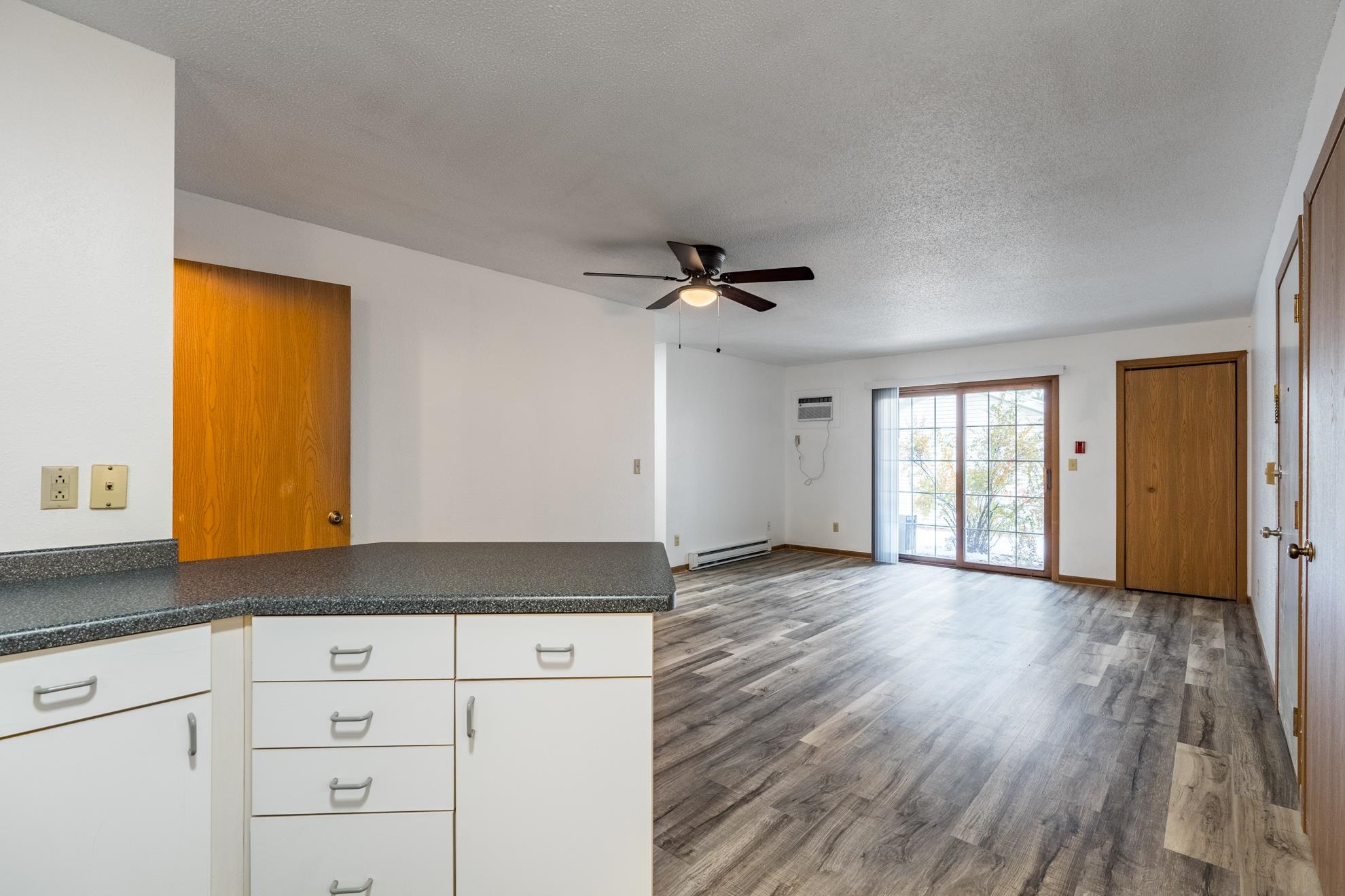 629 BROOKS PLACE, Wausau, Wisconsin 54401, 1 Bedroom Bedrooms, 629 Rooms Rooms,1 BathroomBathrooms,Multi-family,For Sale,629 BROOKS PLACE,22600814