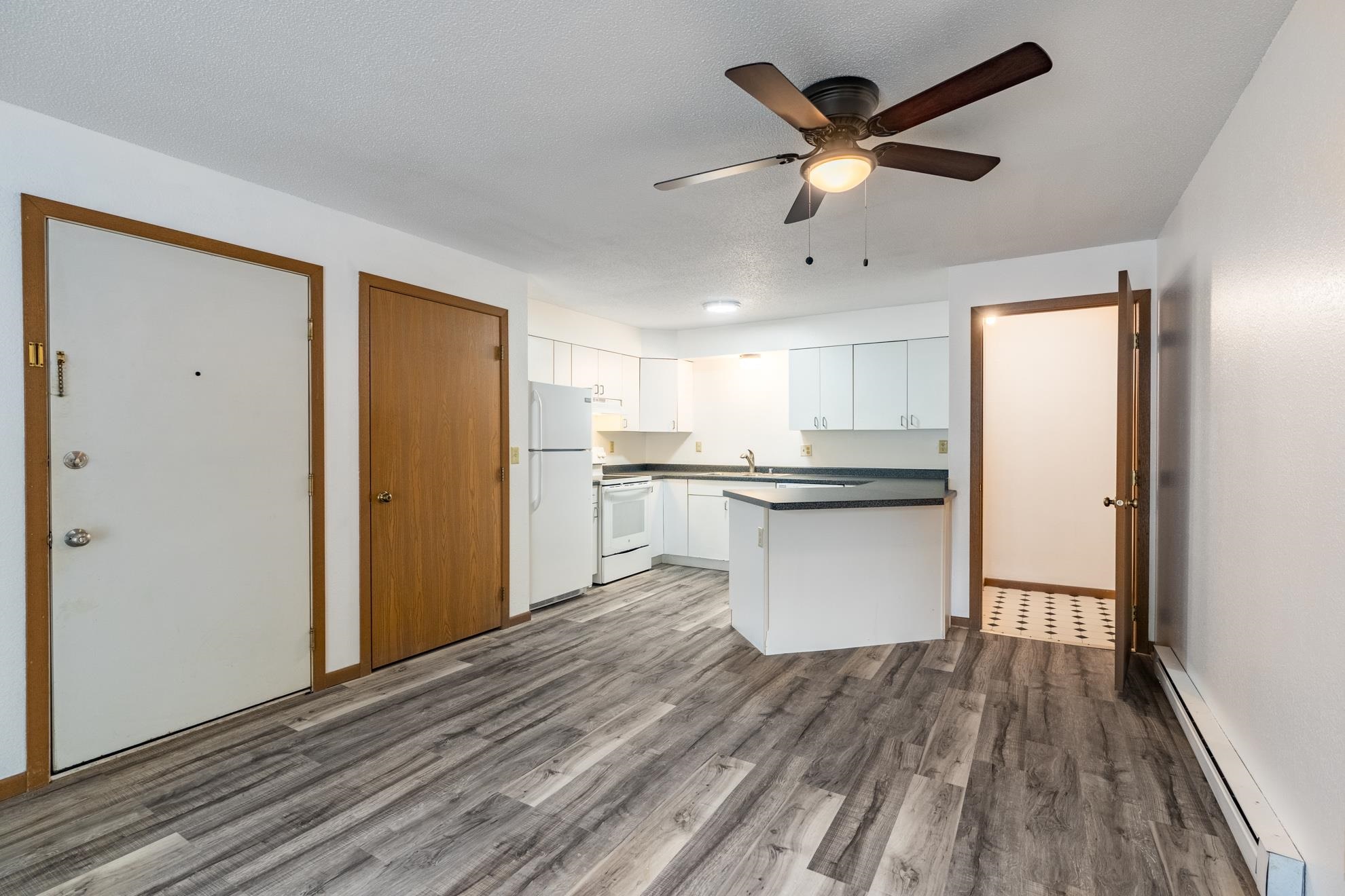 629 BROOKS PLACE, Wausau, Wisconsin 54401, 1 Bedroom Bedrooms, 629 Rooms Rooms,1 BathroomBathrooms,Multi-family,For Sale,629 BROOKS PLACE,22600814