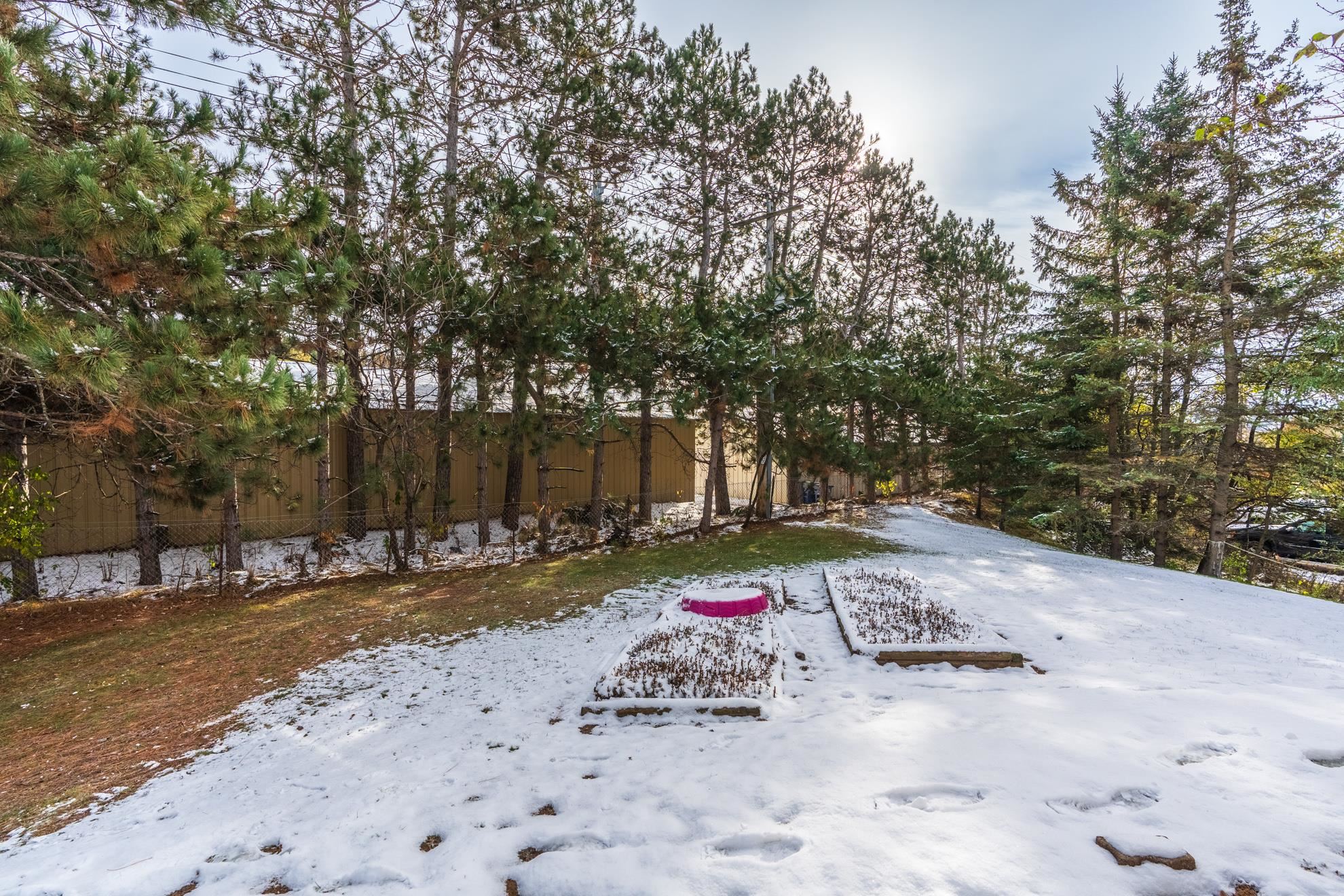 629 BROOKS PLACE, Wausau, Wisconsin 54401, 1 Bedroom Bedrooms, 629 Rooms Rooms,1 BathroomBathrooms,Multi-family,For Sale,629 BROOKS PLACE,22600814