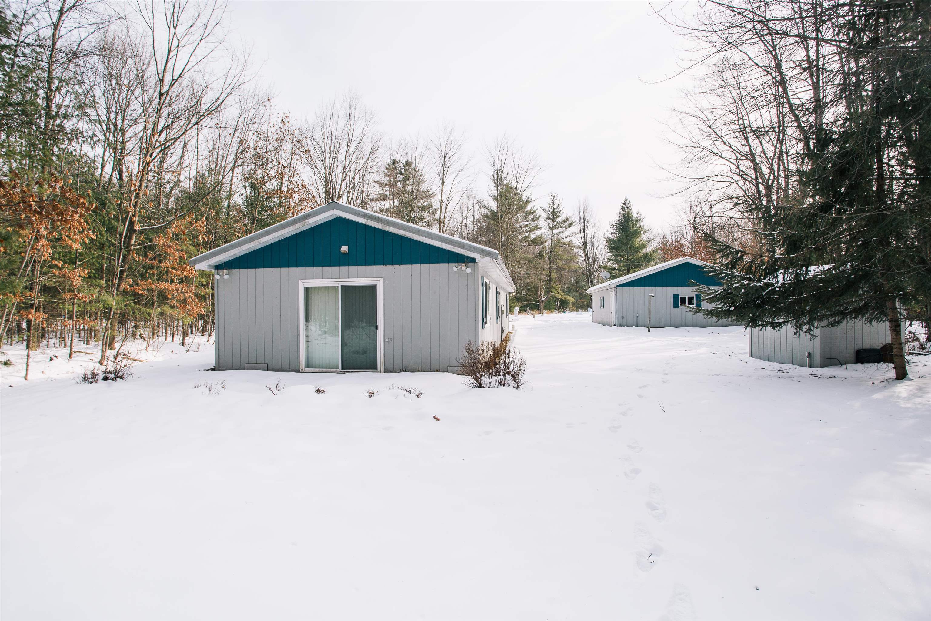 W962 CAMPFIRE ROAD, Granton, Wisconsin 54436, 2 Bedrooms Bedrooms, ,1 BathroomBathrooms,Residential,For Sale,W962 CAMPFIRE ROAD,22600816