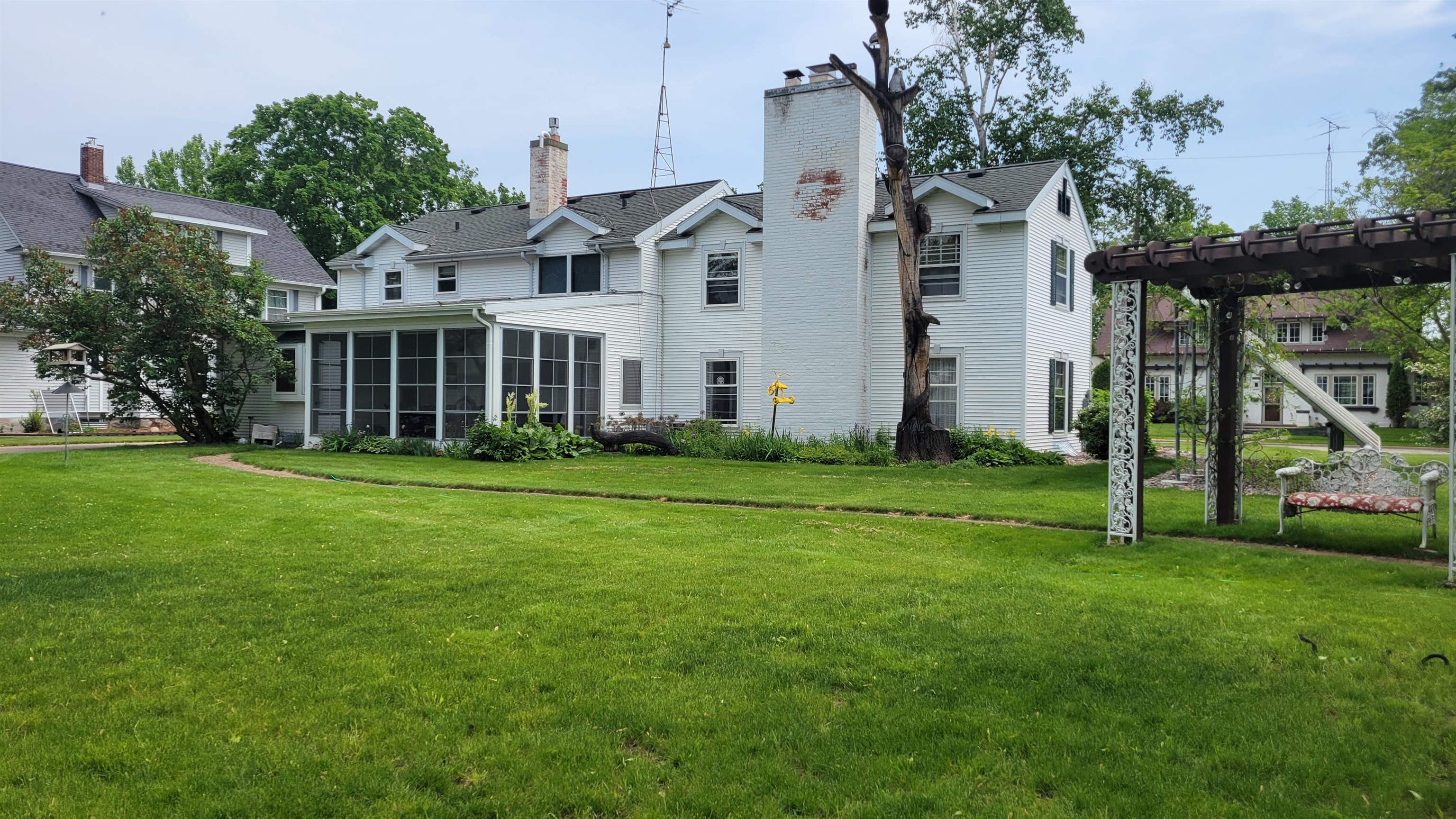 1230 N SUPERIOR STREET, Antigo, Wisconsin 54409, 5 Bedrooms Bedrooms, ,2 BathroomsBathrooms,Residential,For Sale,1230 N SUPERIOR STREET,22600817