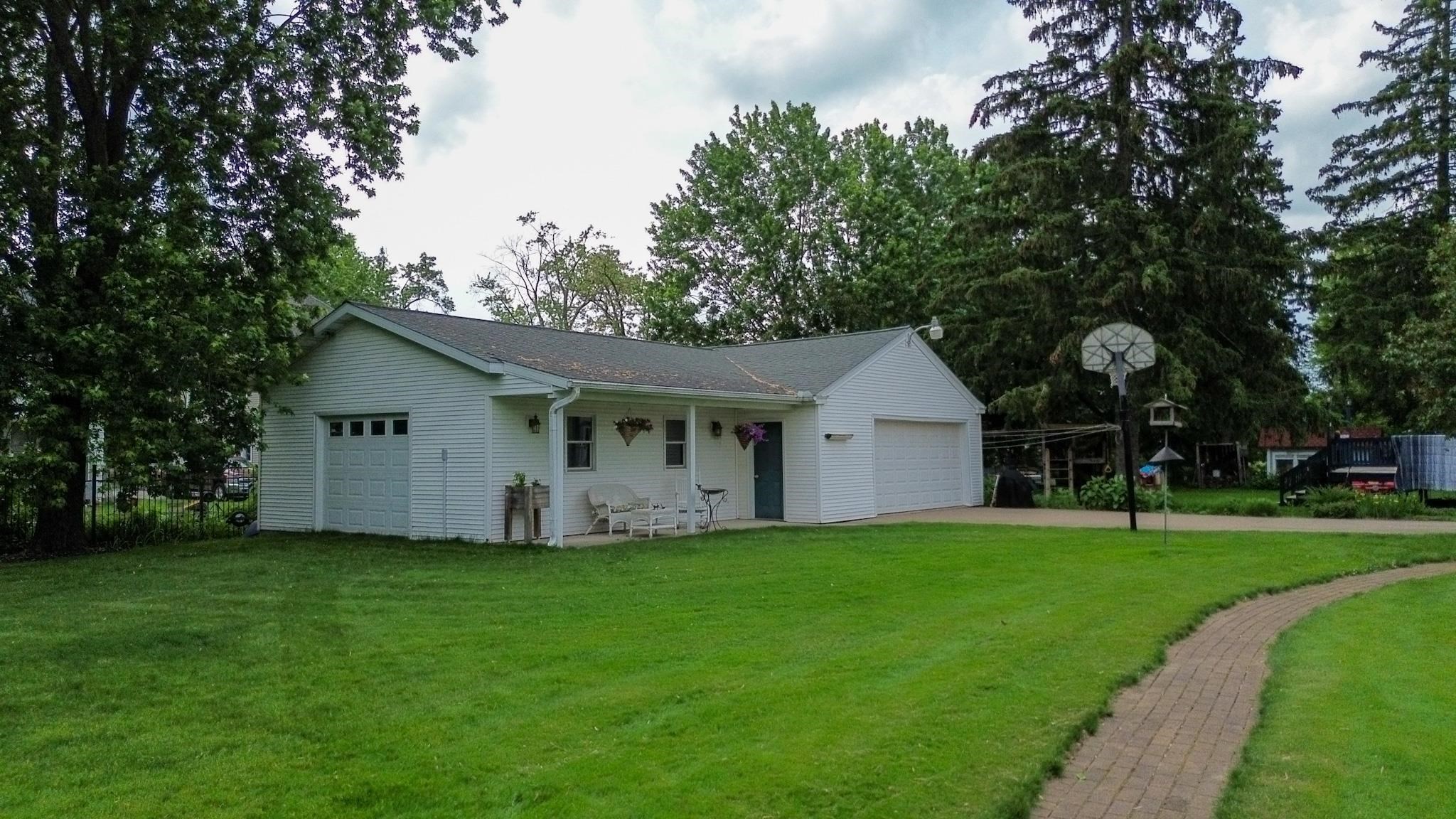 1230 N SUPERIOR STREET, Antigo, Wisconsin 54409, 5 Bedrooms Bedrooms, ,2 BathroomsBathrooms,Residential,For Sale,1230 N SUPERIOR STREET,22600817