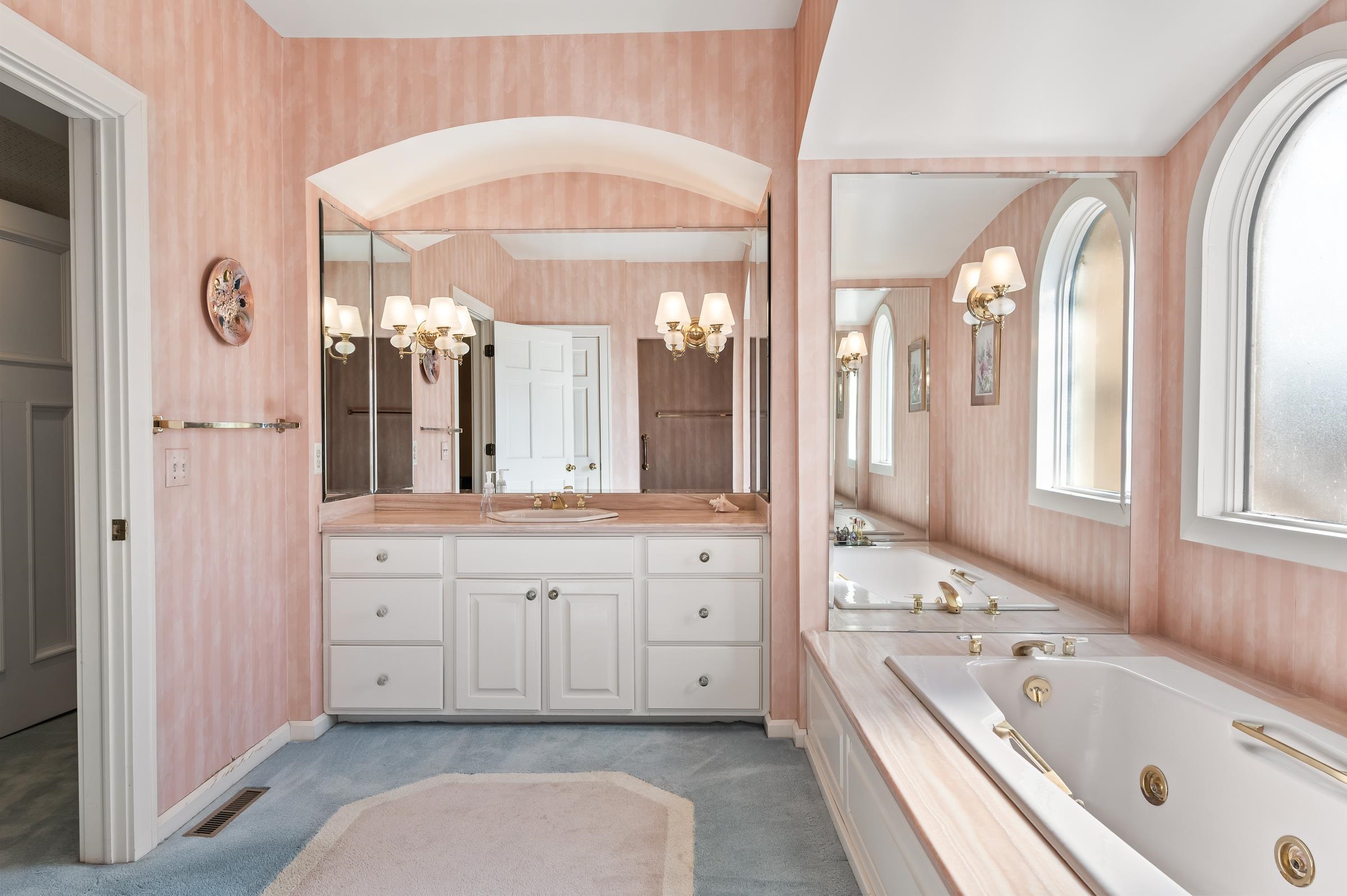 585 3RD STREET SOUTH, Wisconsin Rapids, Wisconsin 54494, 4 Bedrooms Bedrooms, ,3 BathroomsBathrooms,Residential,For Sale,585 3RD STREET SOUTH,22600820