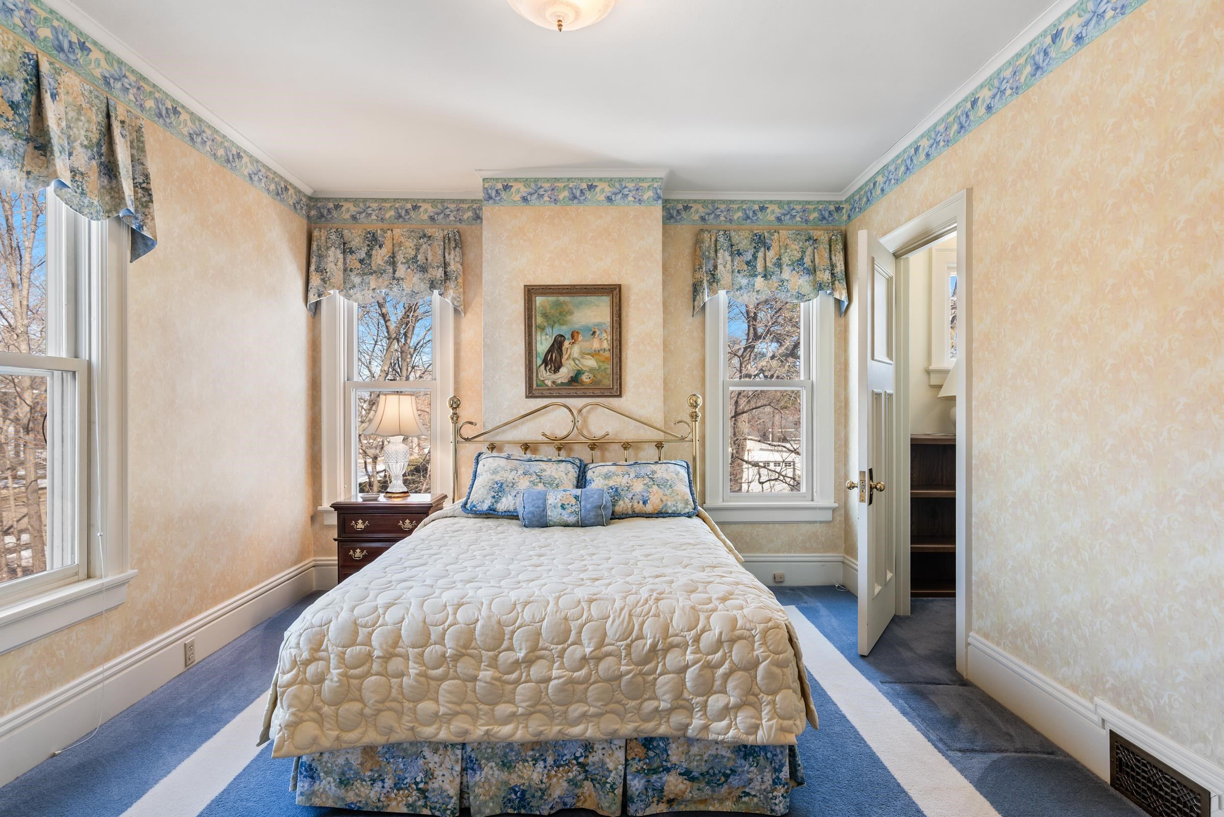 585 3RD STREET SOUTH, Wisconsin Rapids, Wisconsin 54494, 4 Bedrooms Bedrooms, ,3 BathroomsBathrooms,Residential,For Sale,585 3RD STREET SOUTH,22600820