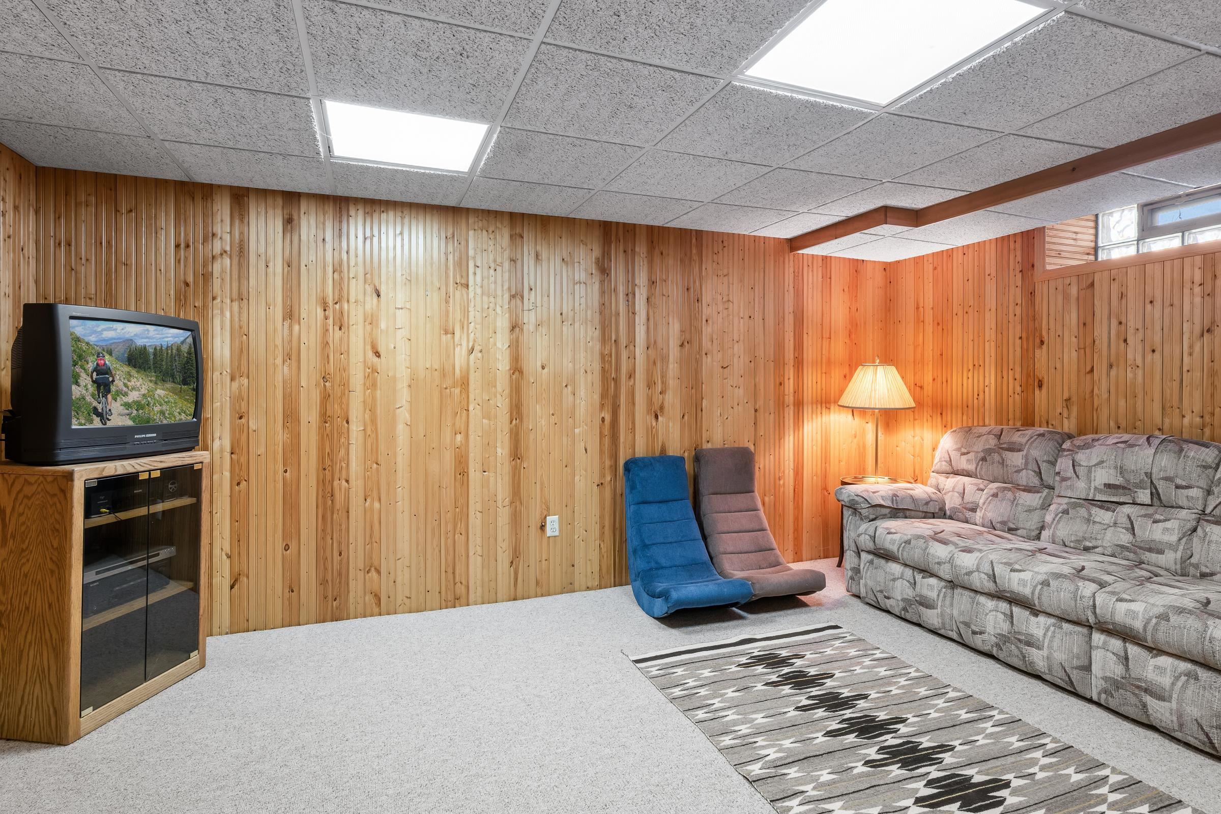 585 3RD STREET SOUTH, Wisconsin Rapids, Wisconsin 54494, 4 Bedrooms Bedrooms, ,3 BathroomsBathrooms,Residential,For Sale,585 3RD STREET SOUTH,22600820