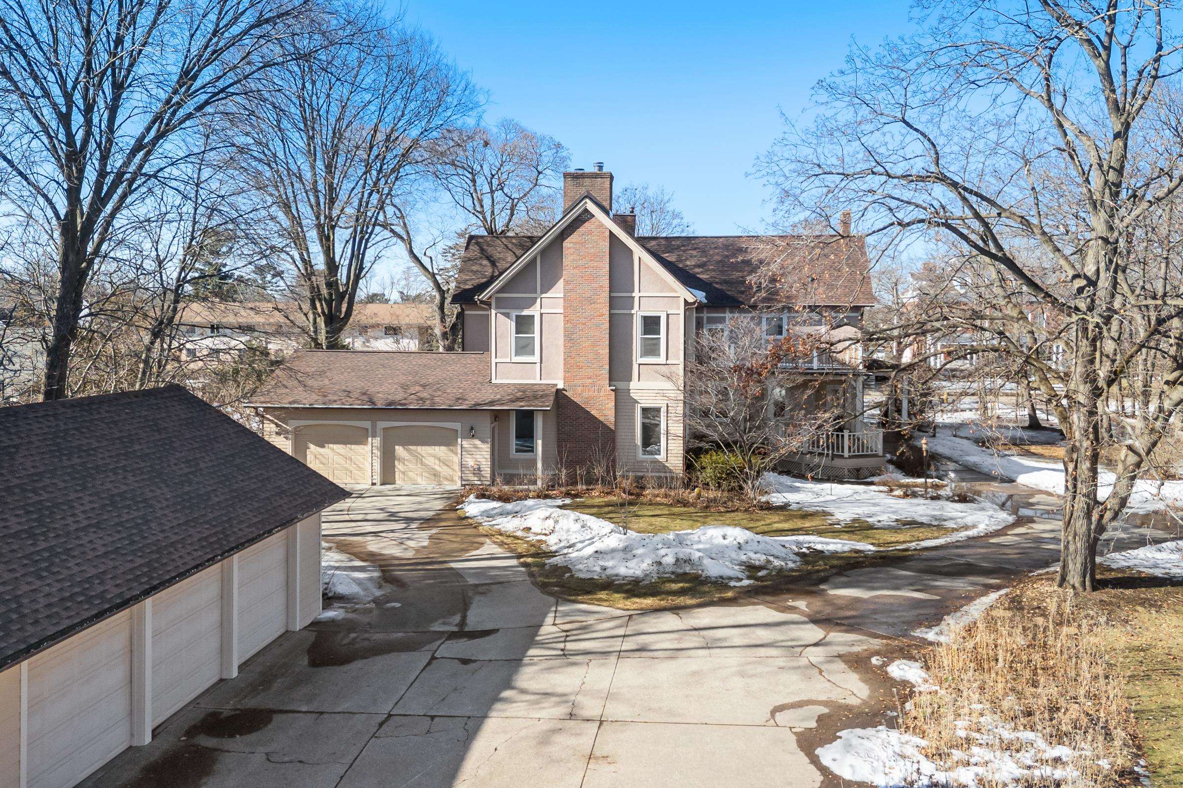 585 3RD STREET SOUTH, Wisconsin Rapids, Wisconsin 54494, 4 Bedrooms Bedrooms, ,3 BathroomsBathrooms,Residential,For Sale,585 3RD STREET SOUTH,22600820