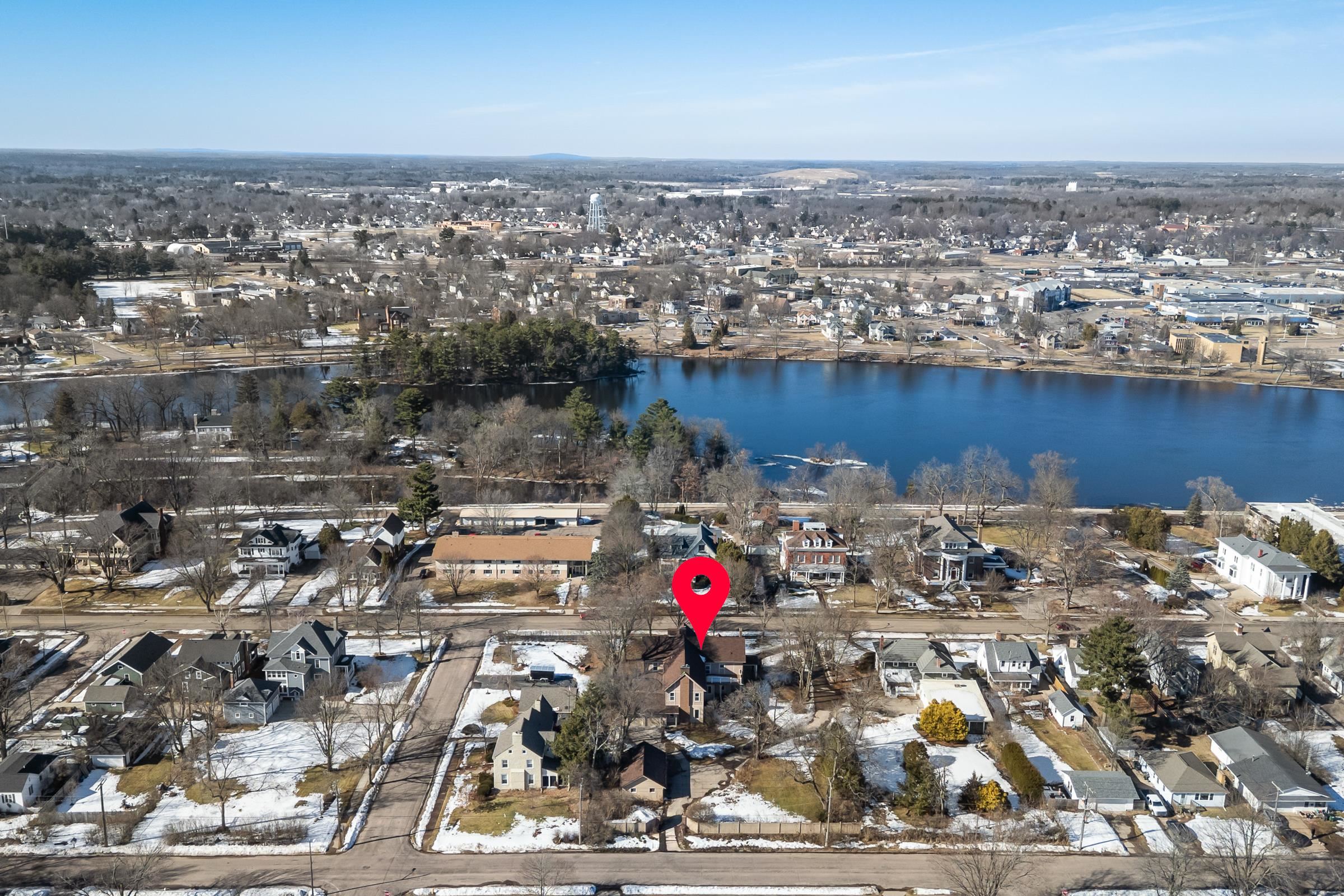 585 3RD STREET SOUTH, Wisconsin Rapids, Wisconsin 54494, 4 Bedrooms Bedrooms, ,3 BathroomsBathrooms,Residential,For Sale,585 3RD STREET SOUTH,22600820