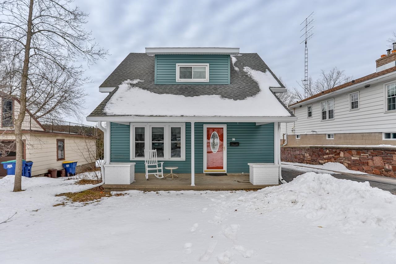 306 S 11TH AVENUE, Wausau, Wisconsin 54401, 3 Bedrooms Bedrooms, ,2 BathroomsBathrooms,Residential,For Sale,306 S 11TH AVENUE,22600822
