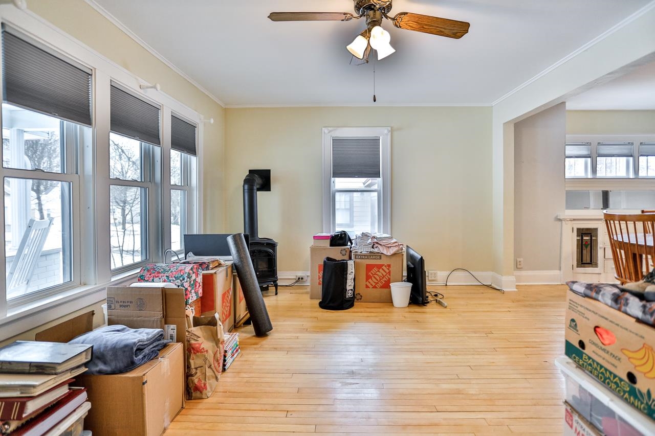 306 S 11TH AVENUE, Wausau, Wisconsin 54401, 3 Bedrooms Bedrooms, ,2 BathroomsBathrooms,Residential,For Sale,306 S 11TH AVENUE,22600822