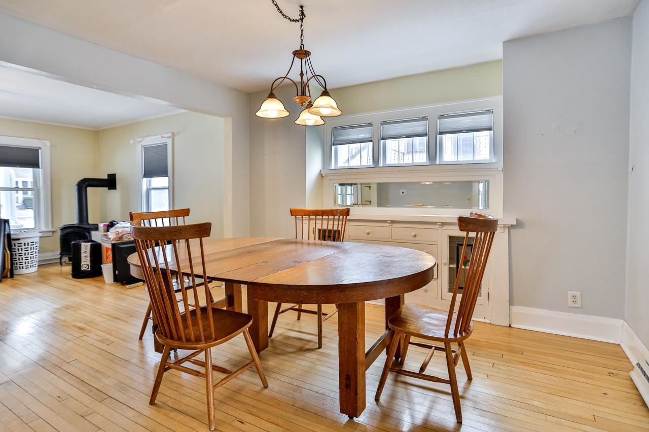 306 S 11TH AVENUE, Wausau, Wisconsin 54401, 3 Bedrooms Bedrooms, ,2 BathroomsBathrooms,Residential,For Sale,306 S 11TH AVENUE,22600822